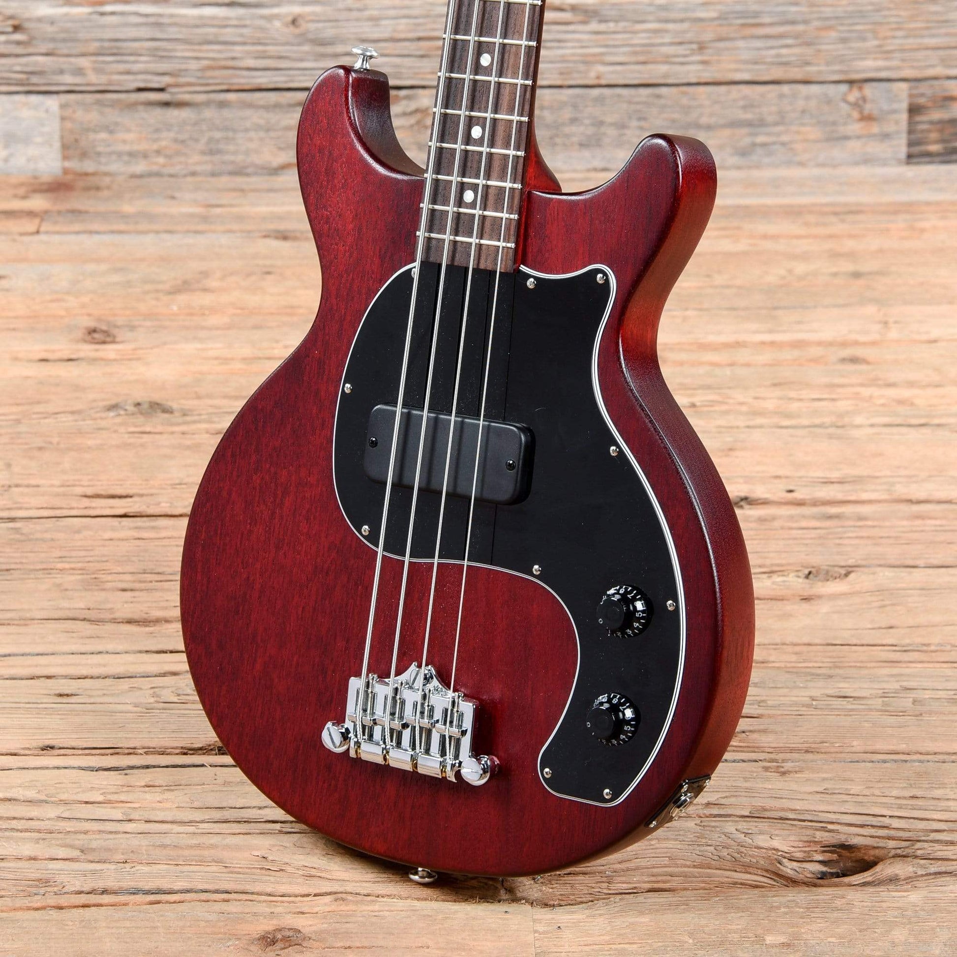Gibson USA Les Paul Junior Tribute Bass Worn Cherry Bass Guitars / Short Scale