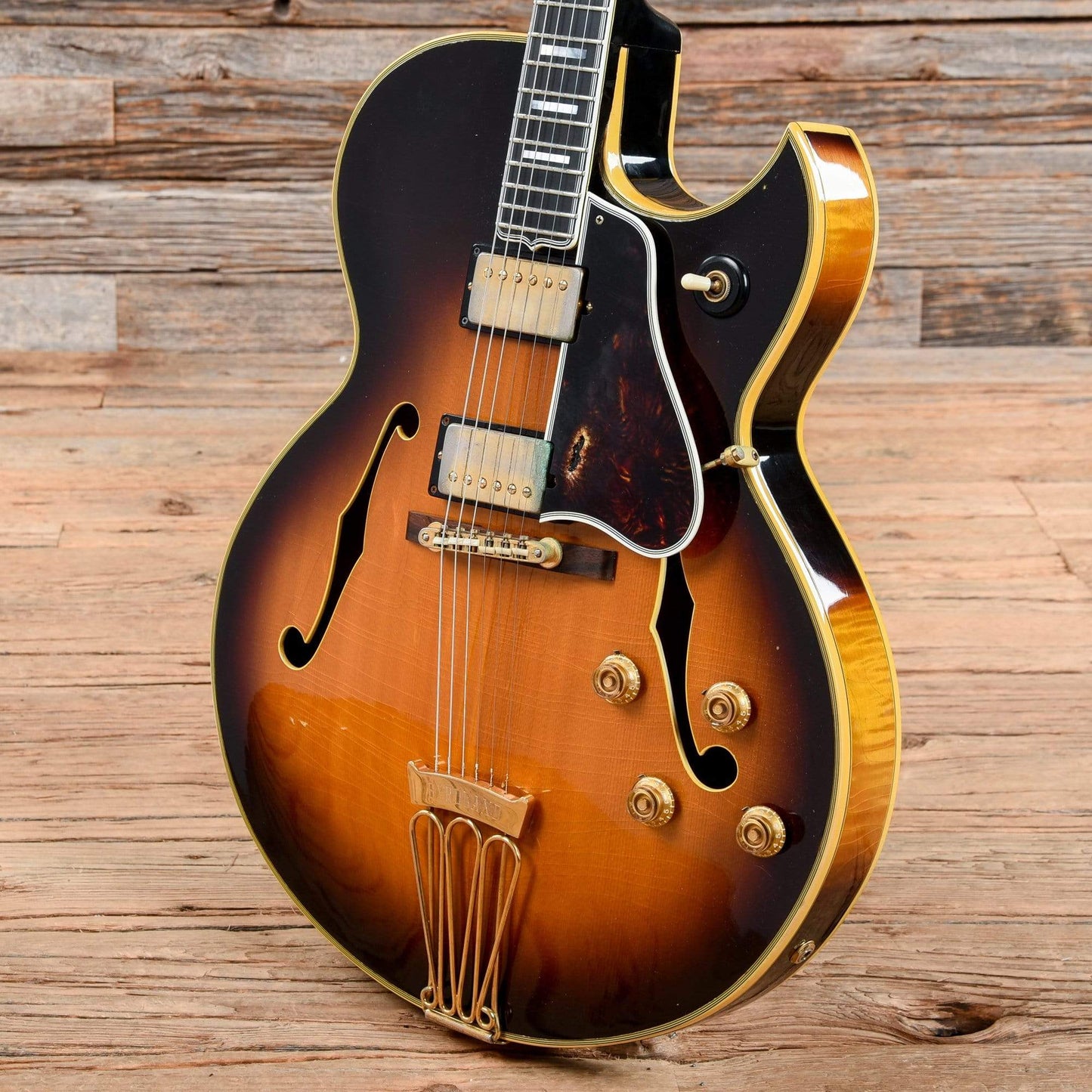 Gibson Byrdland Sunburst 1967 Electric Guitars / Hollow Body
