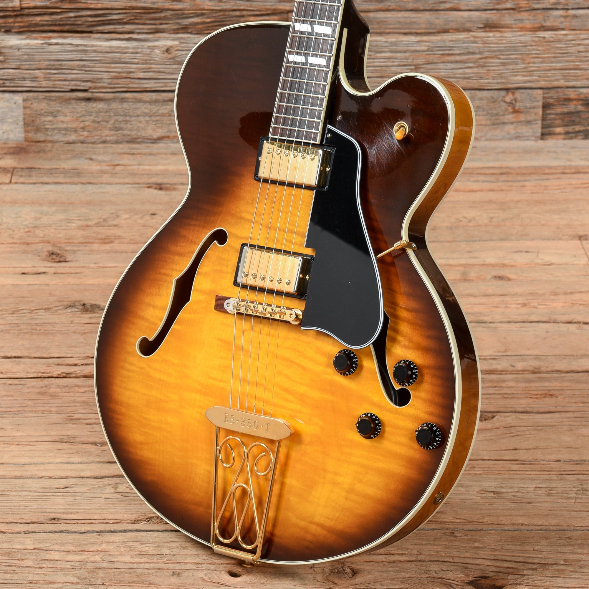Gibson Custom Historic ES-350T Sunburst 1999 Electric Guitars / Hollow Body
