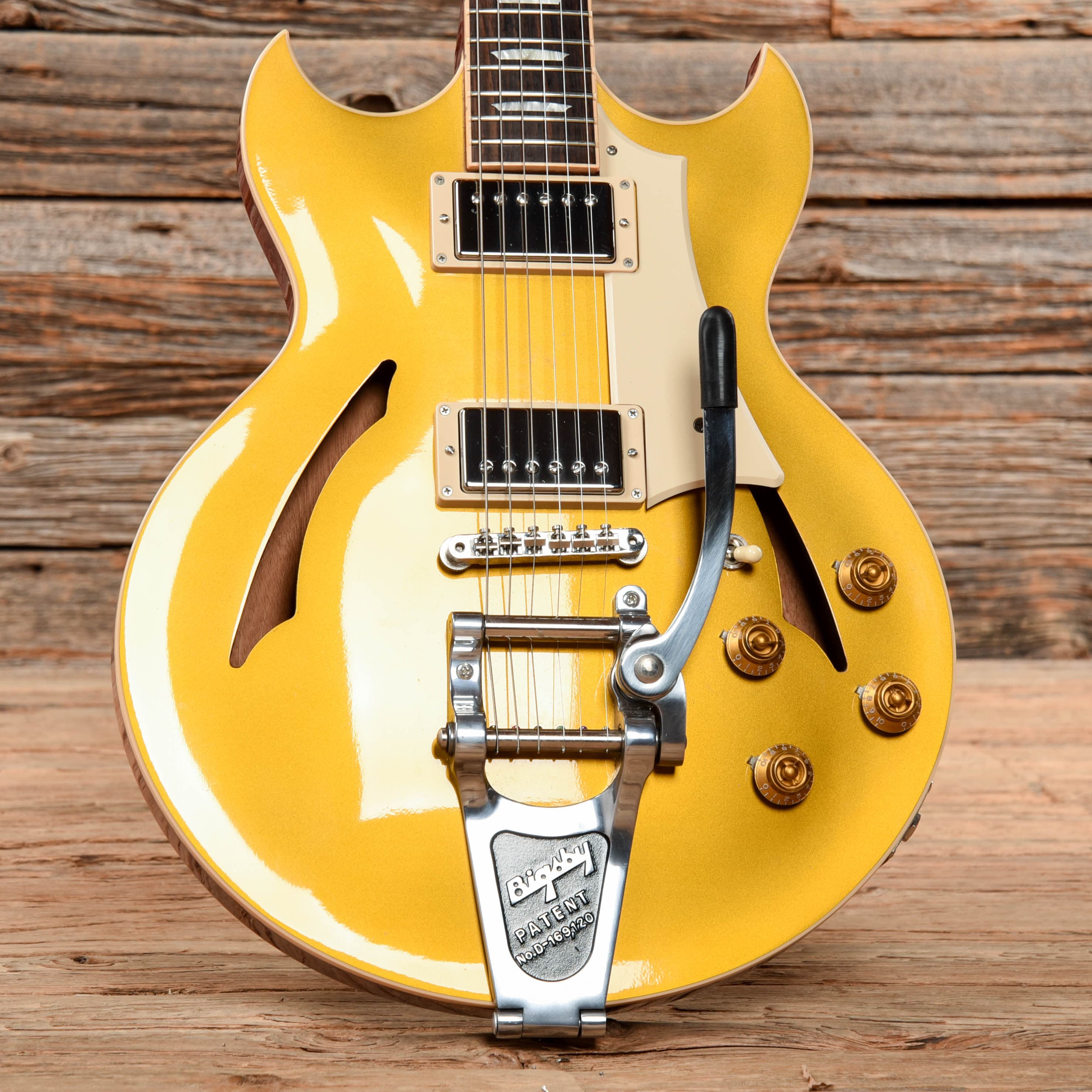 Johnny's - あい Gibson Custom Johnny A Standard Goldtop 2014 – Chicago Music