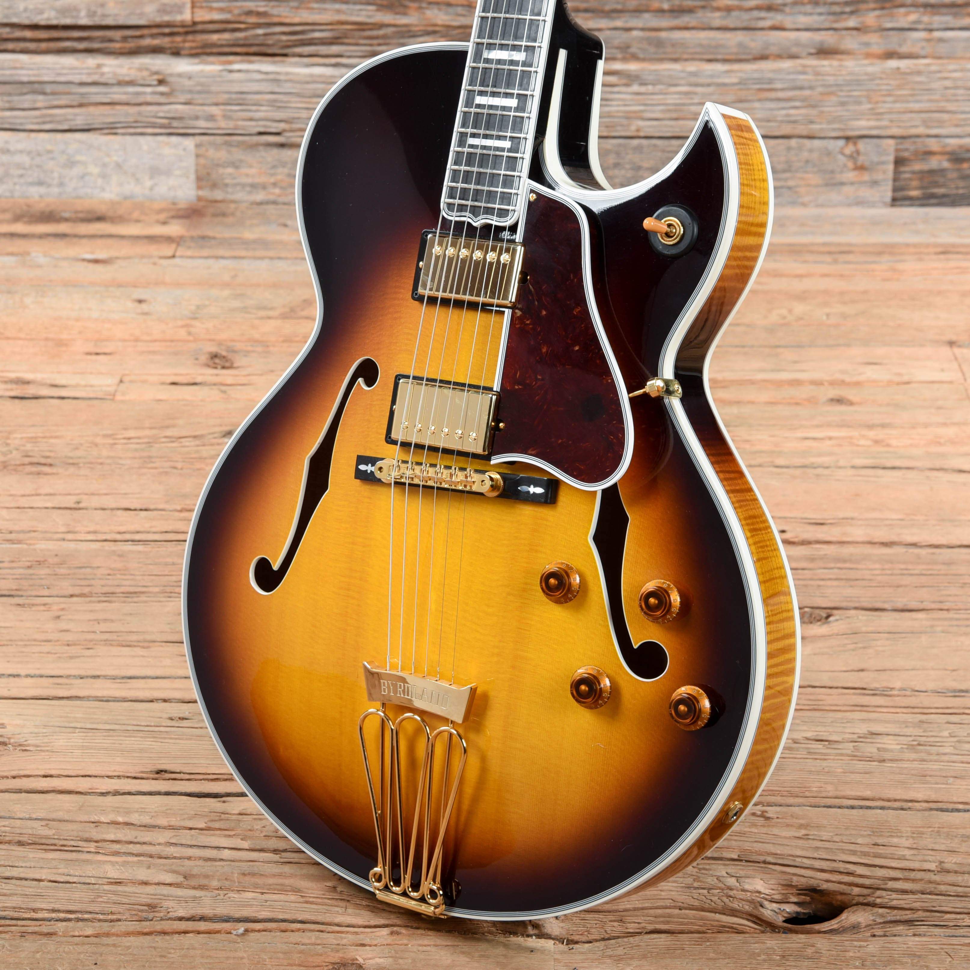 Gibson Custom Shop Byrdland Florentine Vintage Sunburst 2013 Electric Guitars / Hollow Body