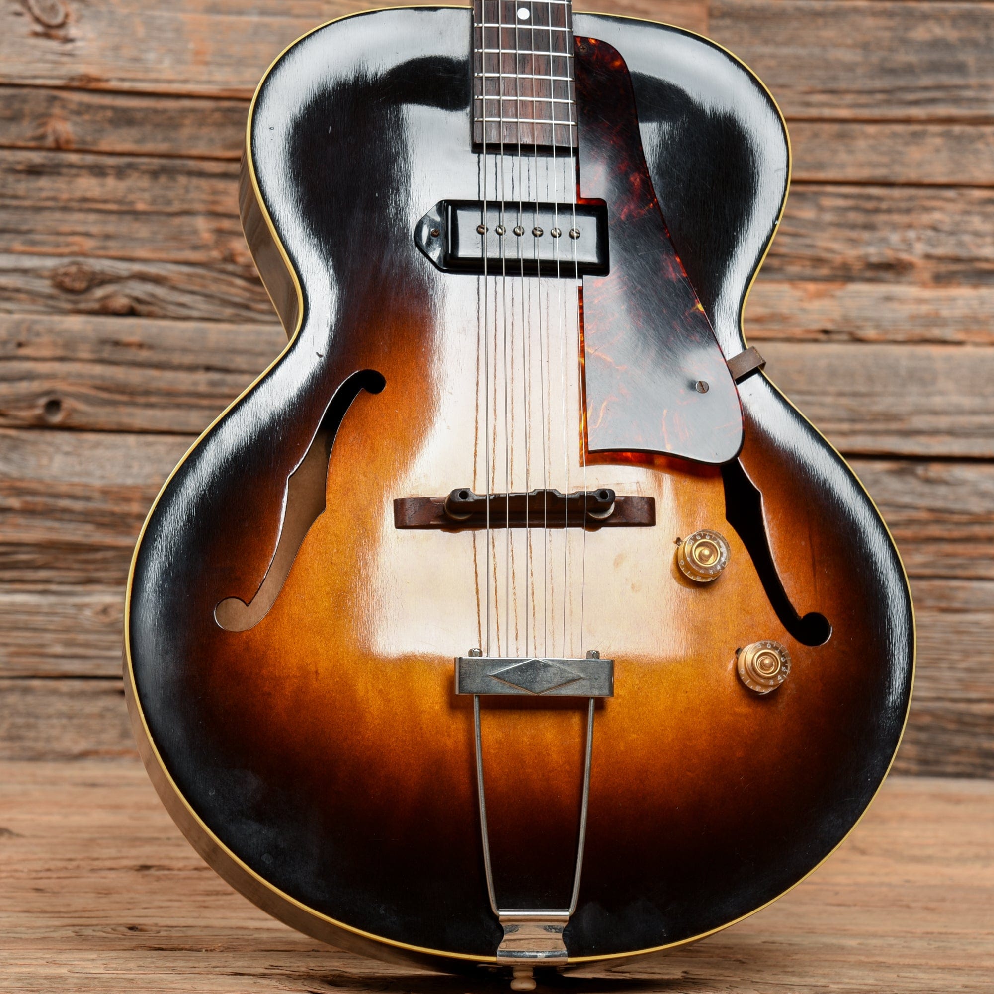 Gibson ES-125 Sunburst 1951 Electric Guitars / Hollow Body
