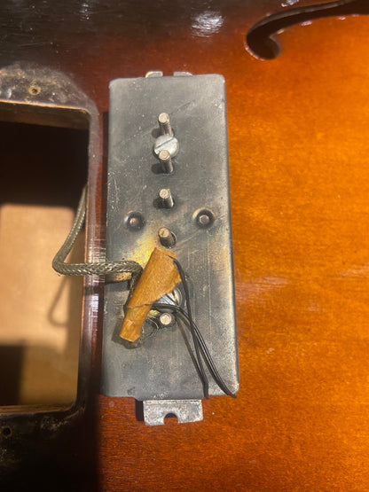Gibson ES-125 Sunburst 1952 Electric Guitars / Hollow Body