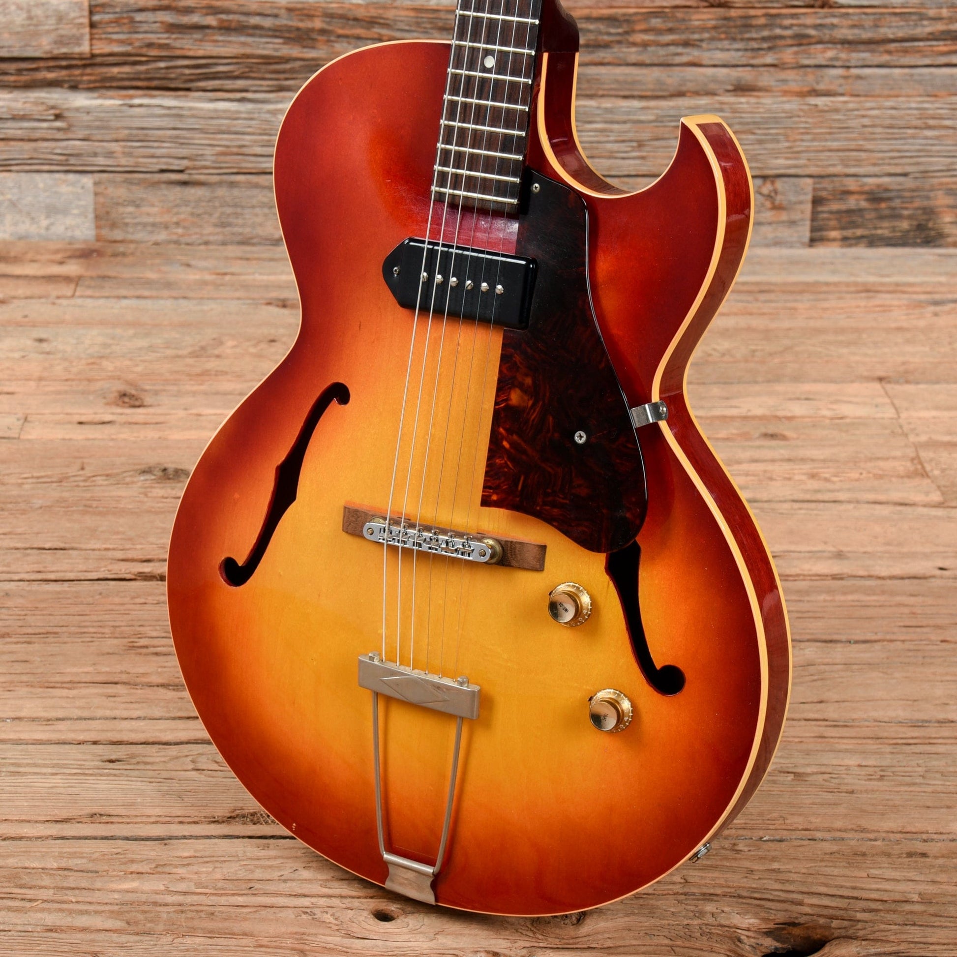 Gibson ES-125TC Sunburst 1962 Electric Guitars / Hollow Body