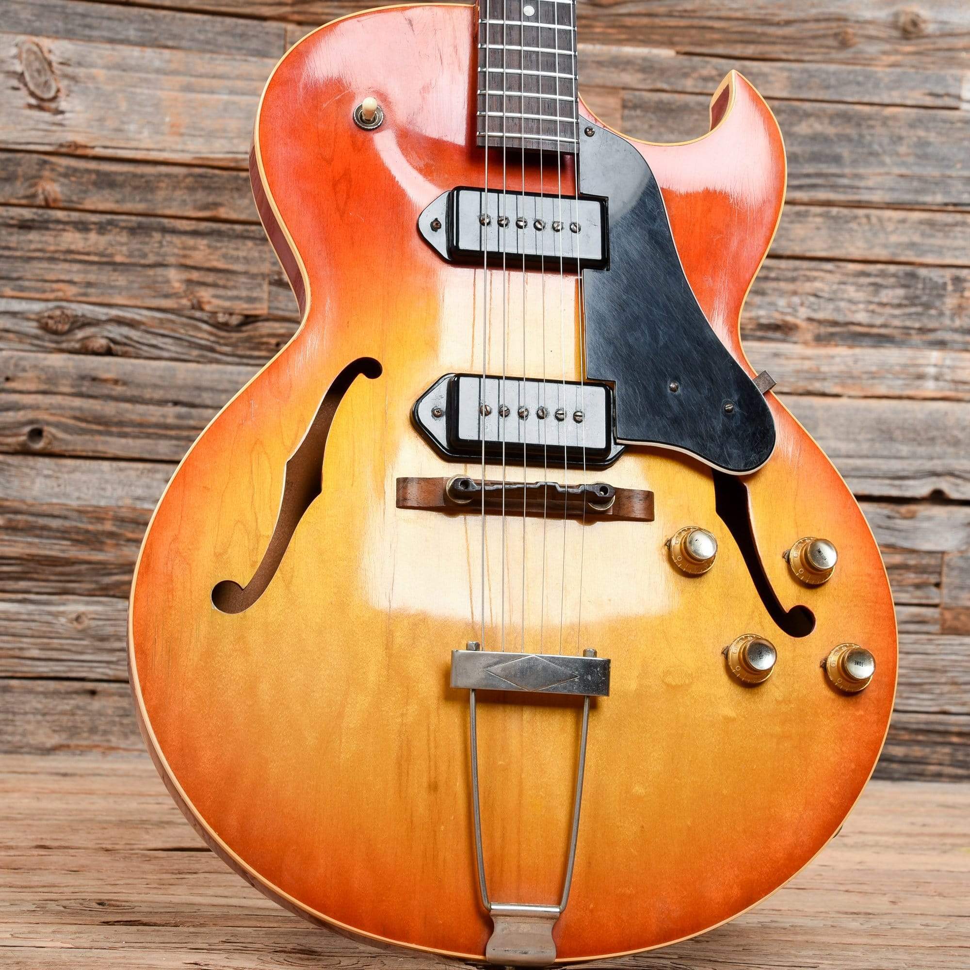 Gibson ES-125TDC Sunburst 1963 Electric Guitars / Hollow Body