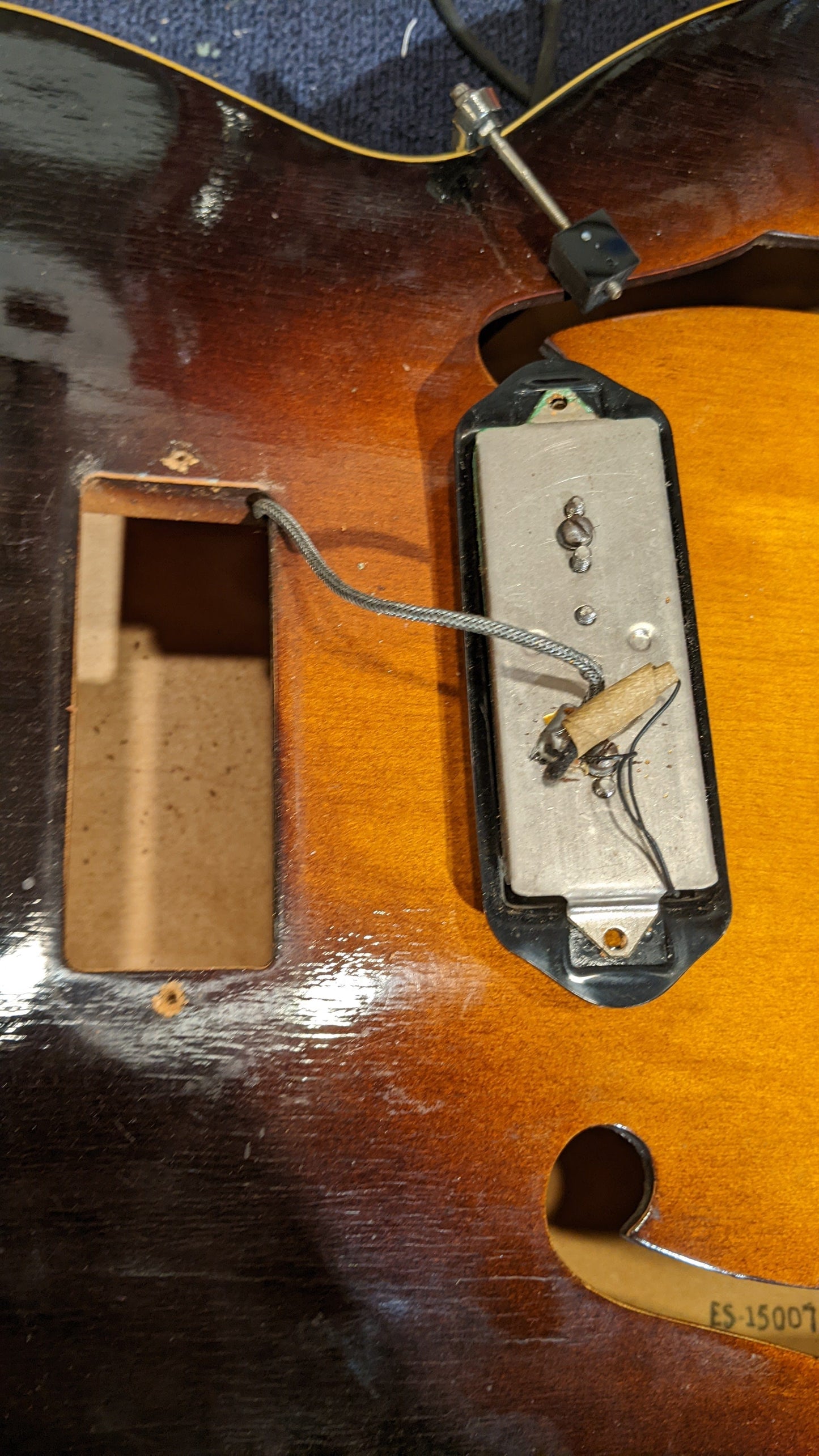 Gibson ES-150 Sunburst 1949 Electric Guitars / Hollow Body