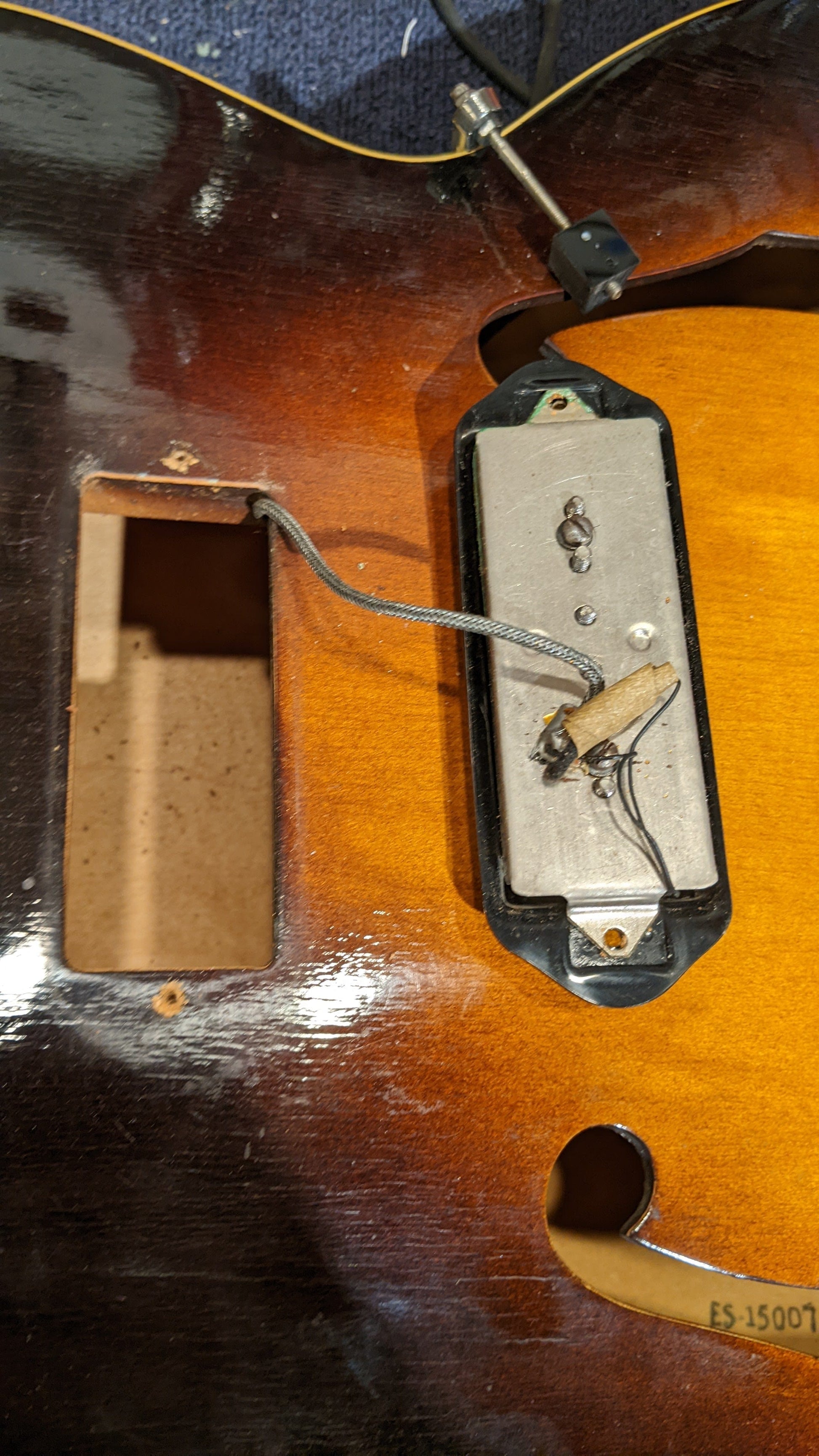 Gibson ES-150 Sunburst 1949 Electric Guitars / Hollow Body