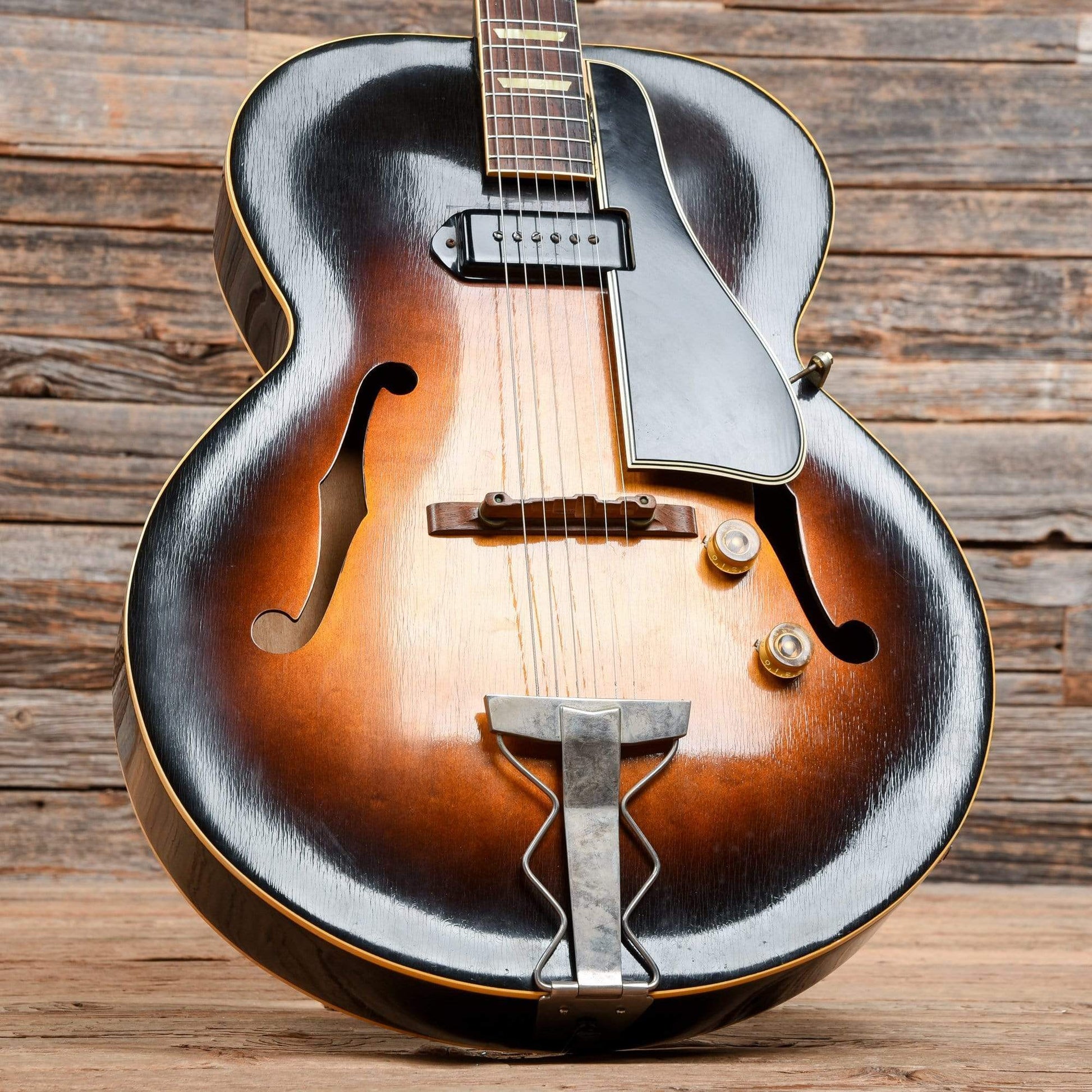 Gibson ES-150 Sunburst 1950 Electric Guitars / Hollow Body