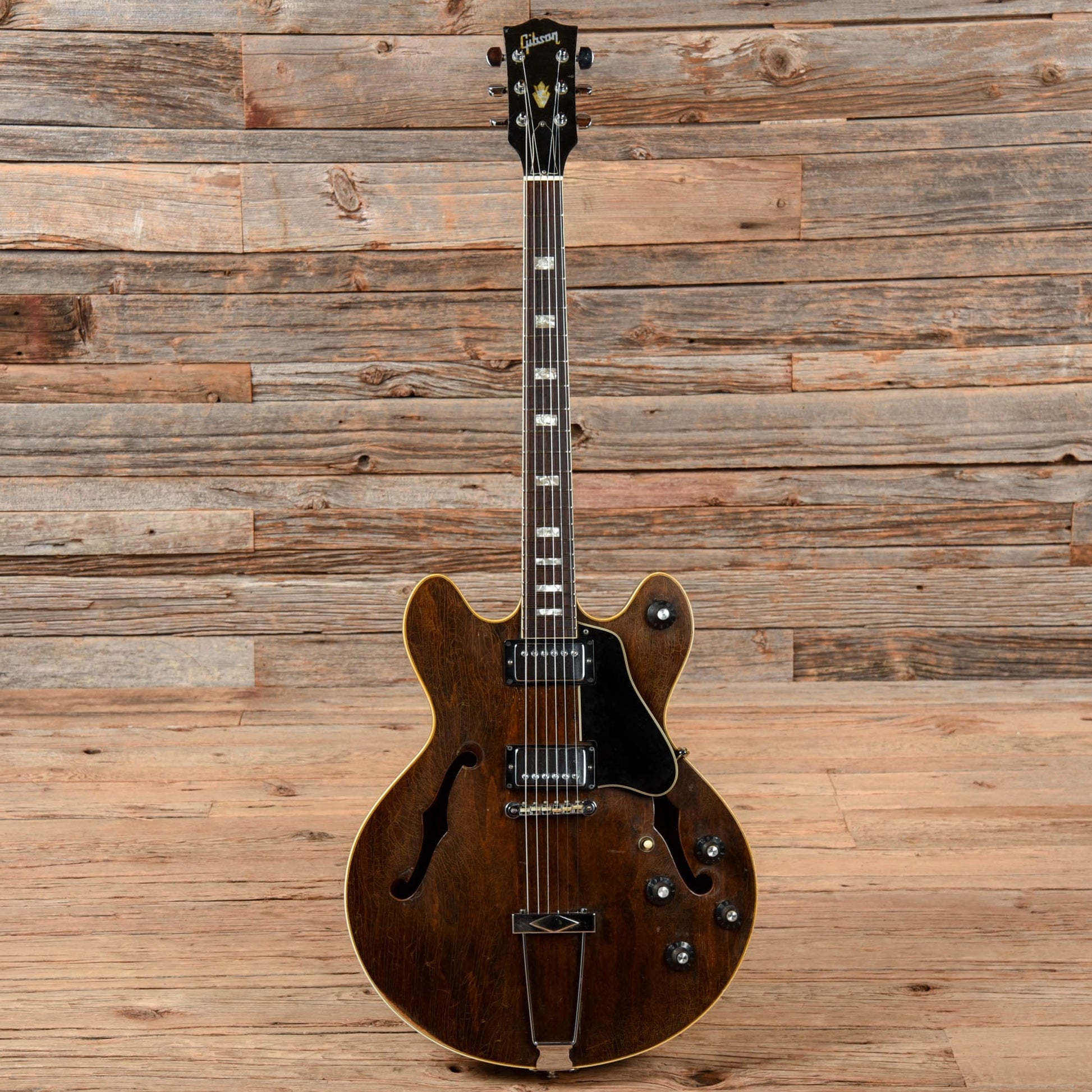 Gibson ES-150DC Walnut 1970s Electric Guitars / Hollow Body