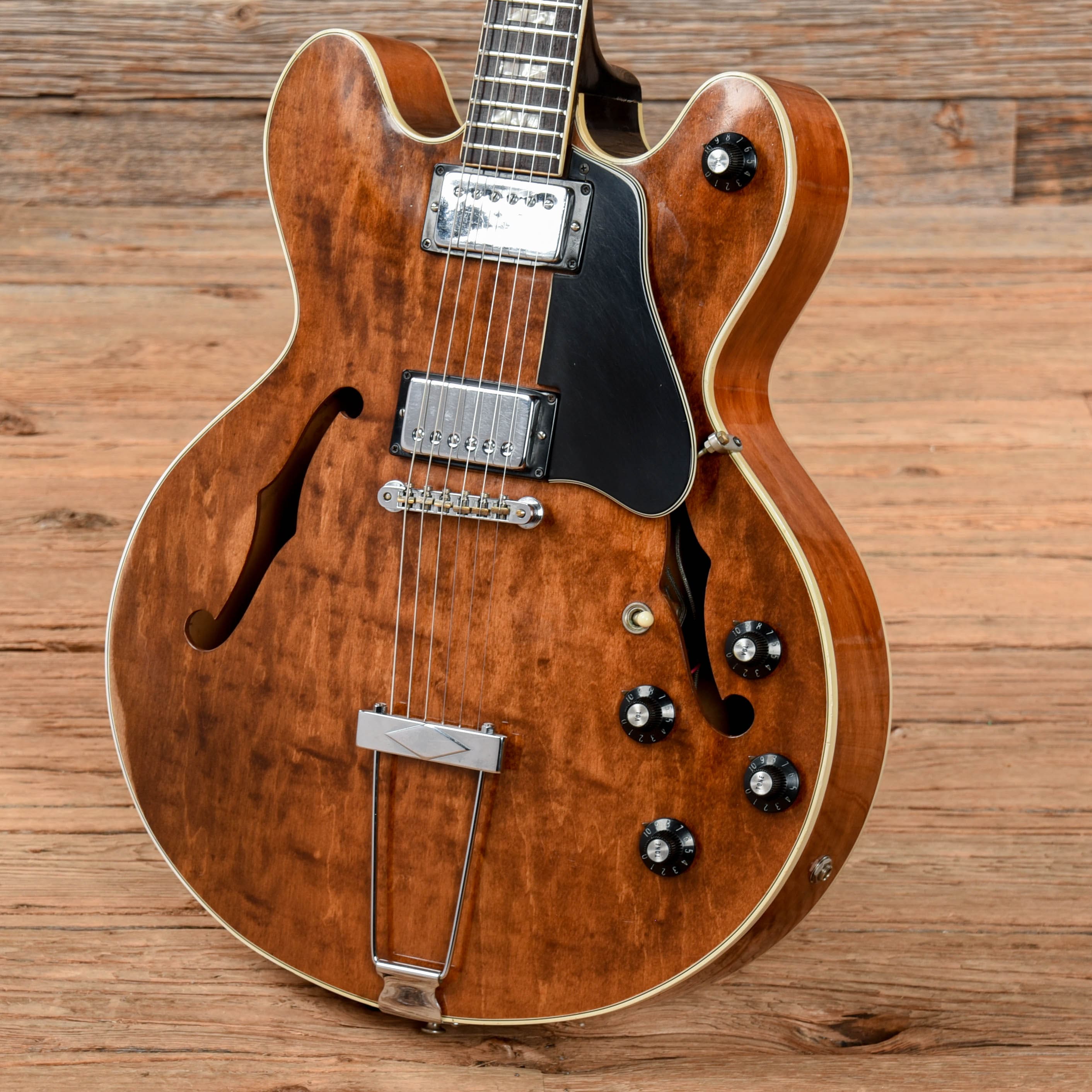 Gibson ES-150DC Walnut 1974 Electric Guitars / Hollow Body