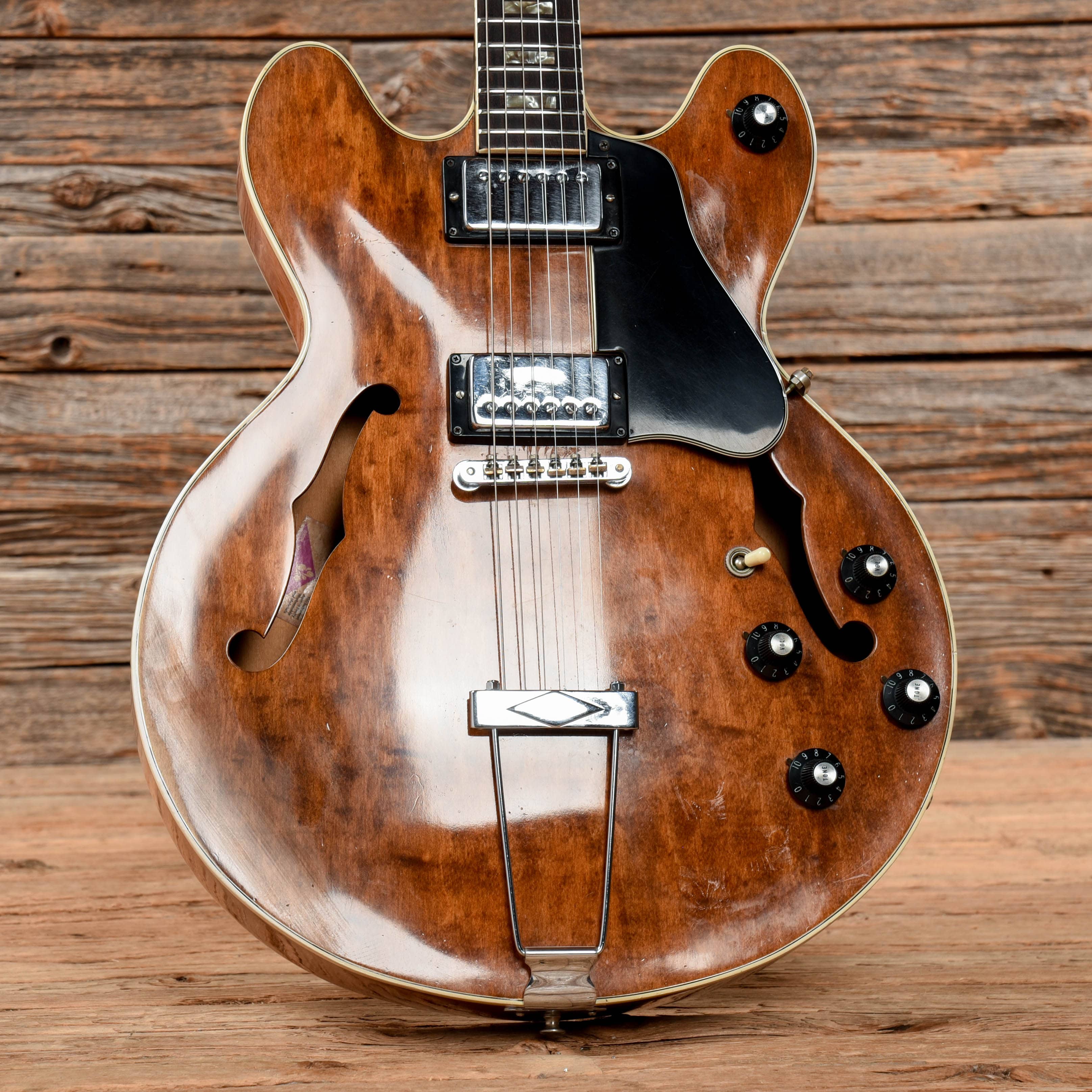 Gibson ES-150DC Walnut 1974 Electric Guitars / Hollow Body