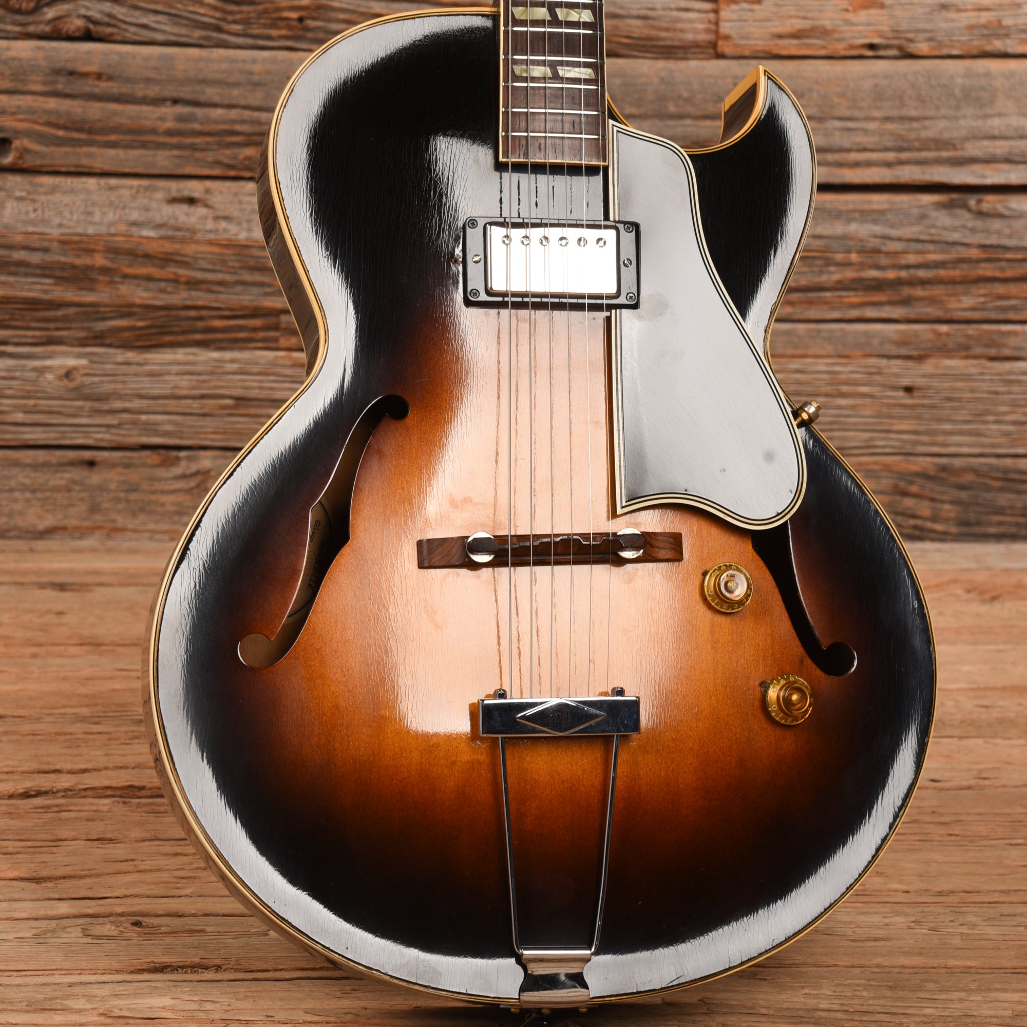 Gibson ES-175 Sunburst 1953 Electric Guitars / Hollow Body