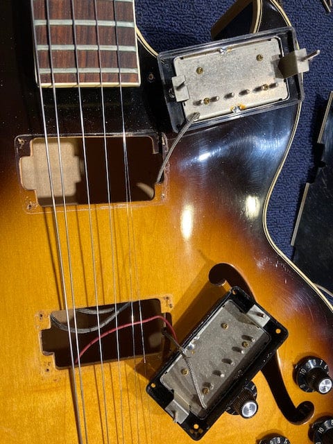 Gibson ES-175 Sunburst 1976 Electric Guitars / Hollow Body