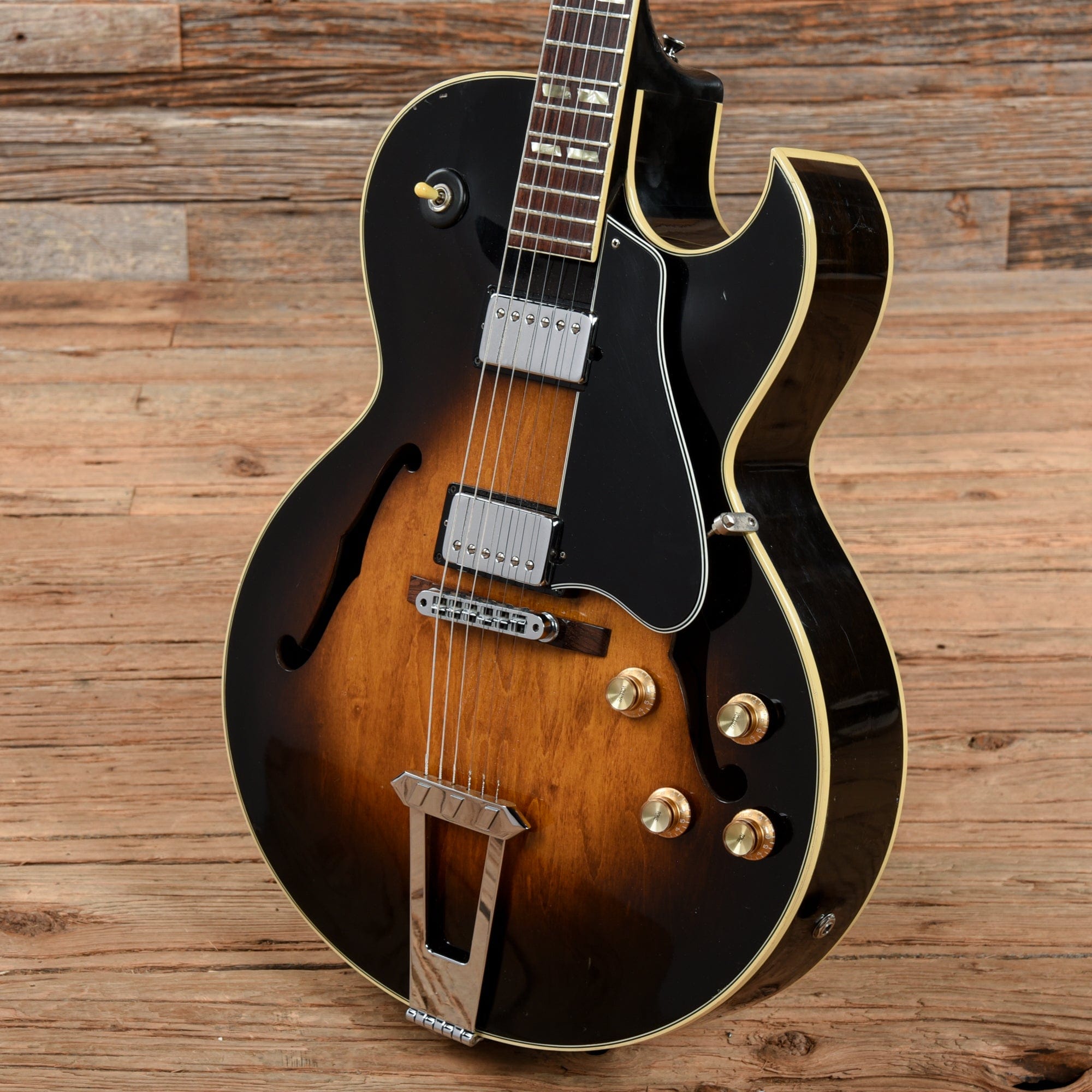 Gibson ES-175 Sunburst 1979 Electric Guitars / Hollow Body