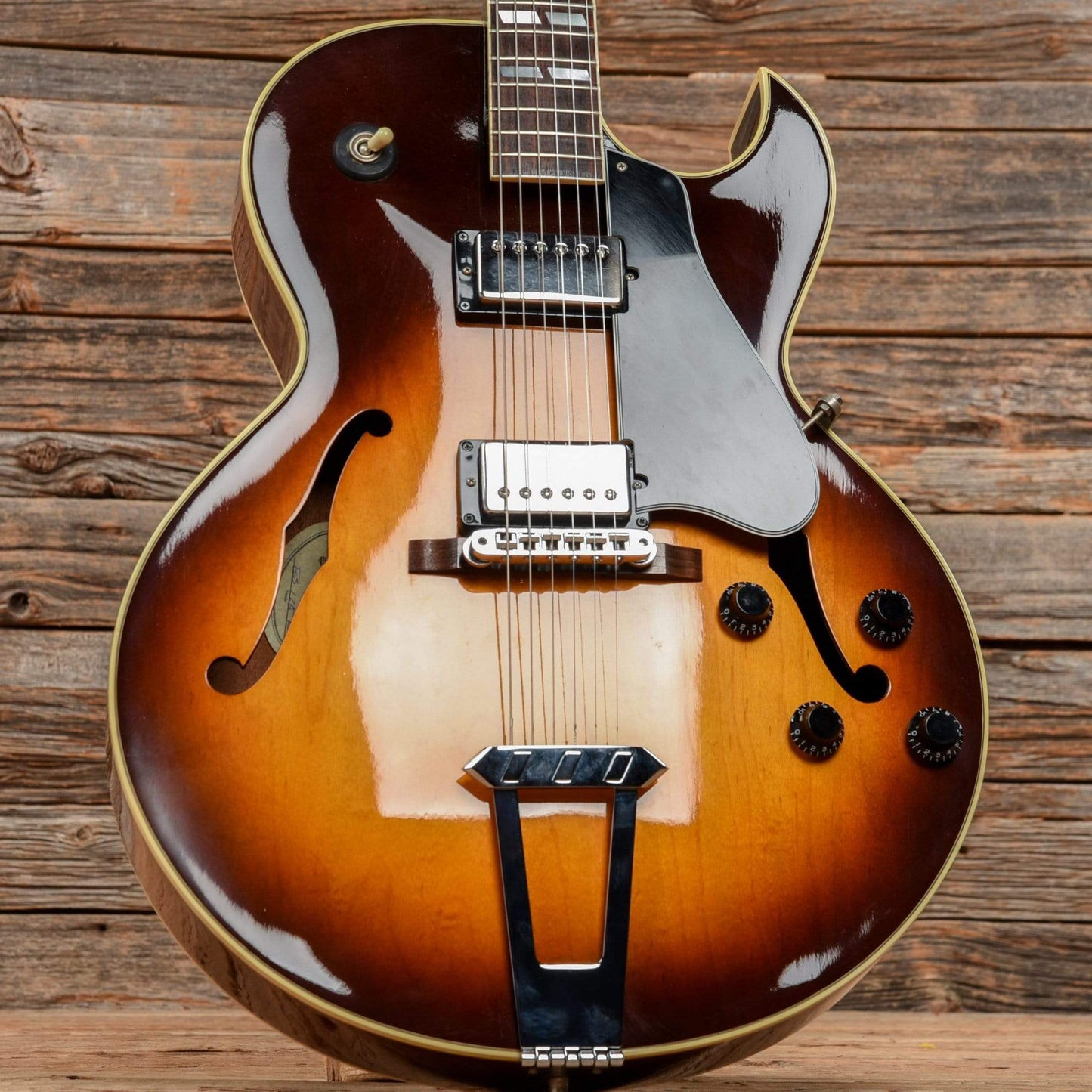 Gibson ES-175 Sunburst 1988 Electric Guitars / Hollow Body