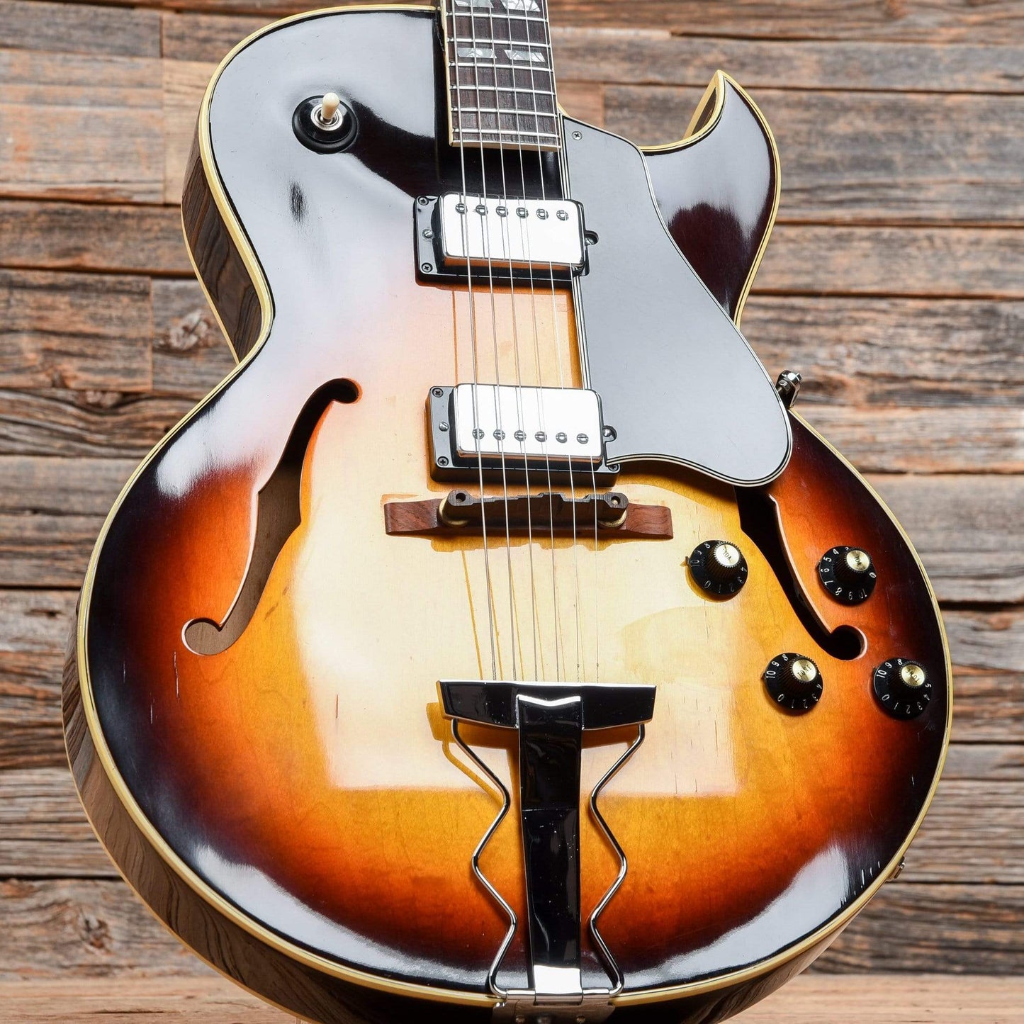 Gibson ES-175D Sunburst 1968 Electric Guitars / Hollow Body