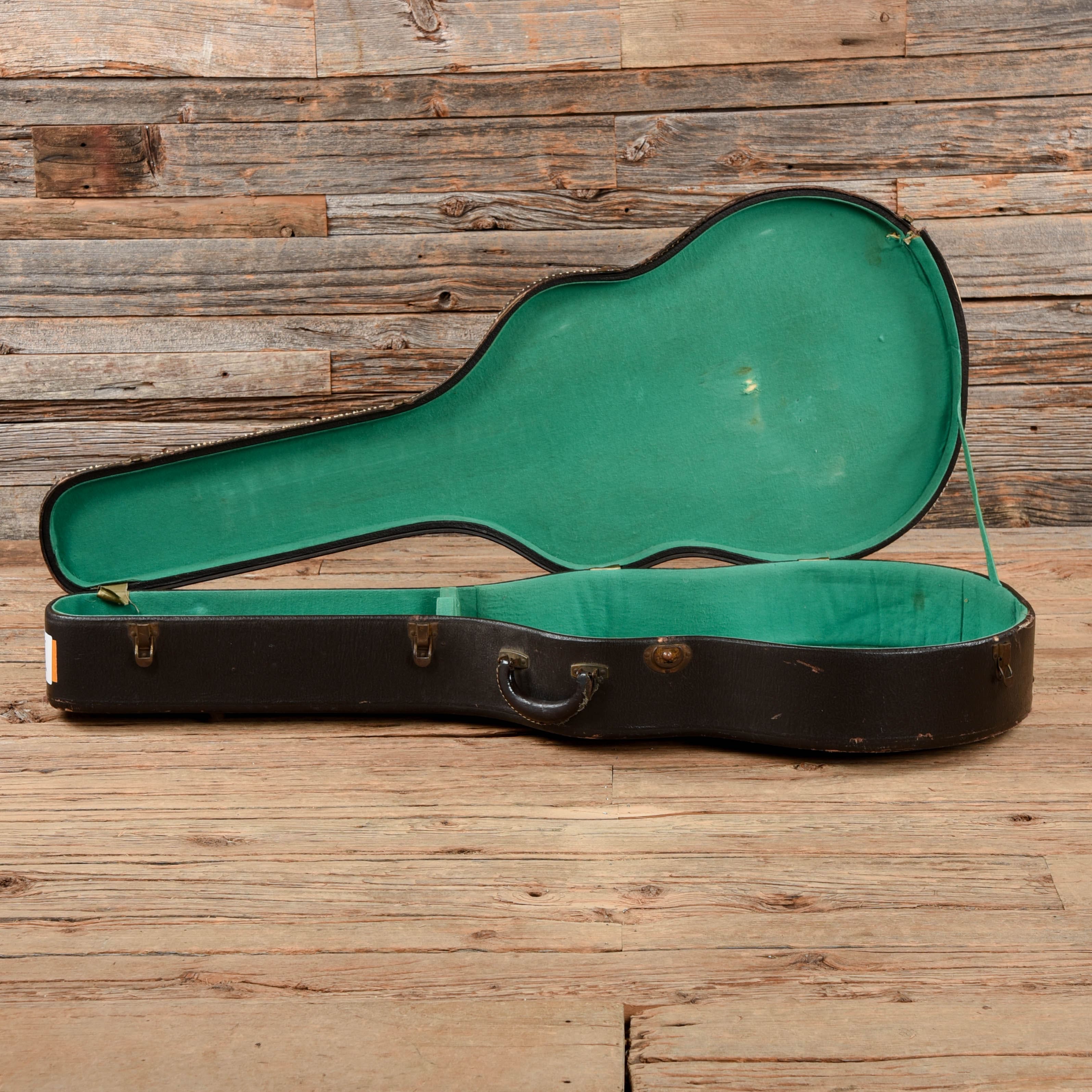 Gibson ES-300 Sunburst 1946 Electric Guitars / Hollow Body