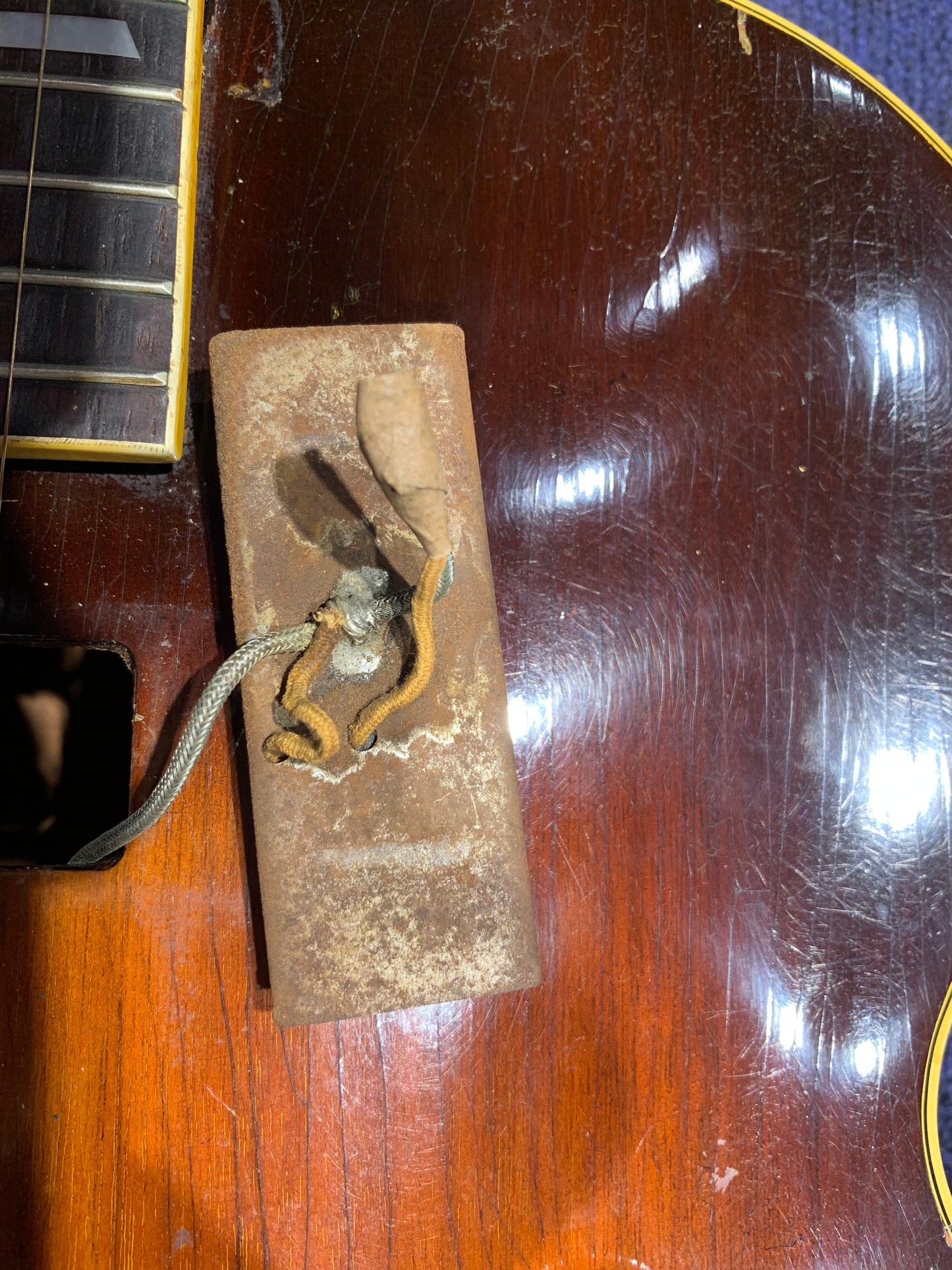 Gibson ES-300 Sunburst 1946 Electric Guitars / Hollow Body