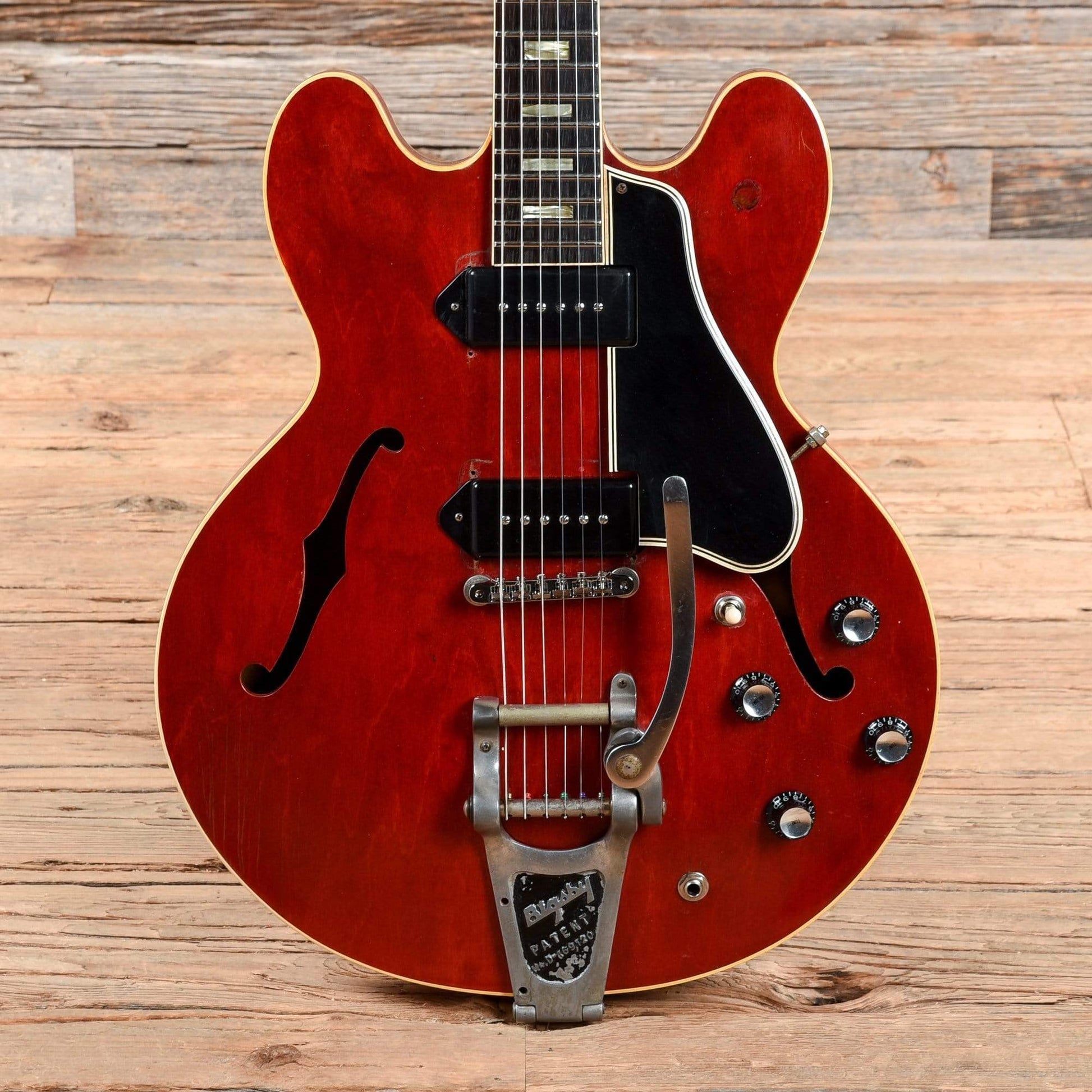 Gibson ES-330 Cherry 1963 Electric Guitars / Hollow Body