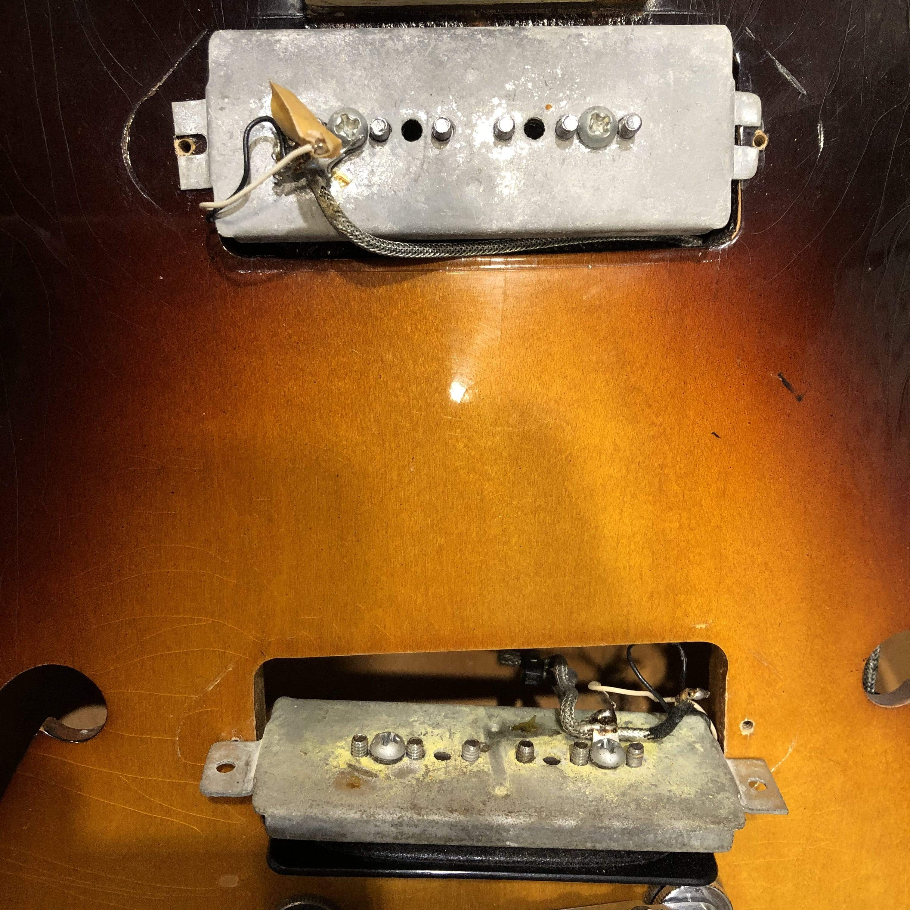 Gibson ES-330TD Sunburst 1968 Electric Guitars / Hollow Body