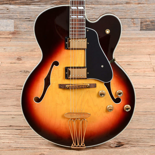 Gibson ES-350T Sunburst 1977 Electric Guitars / Hollow Body