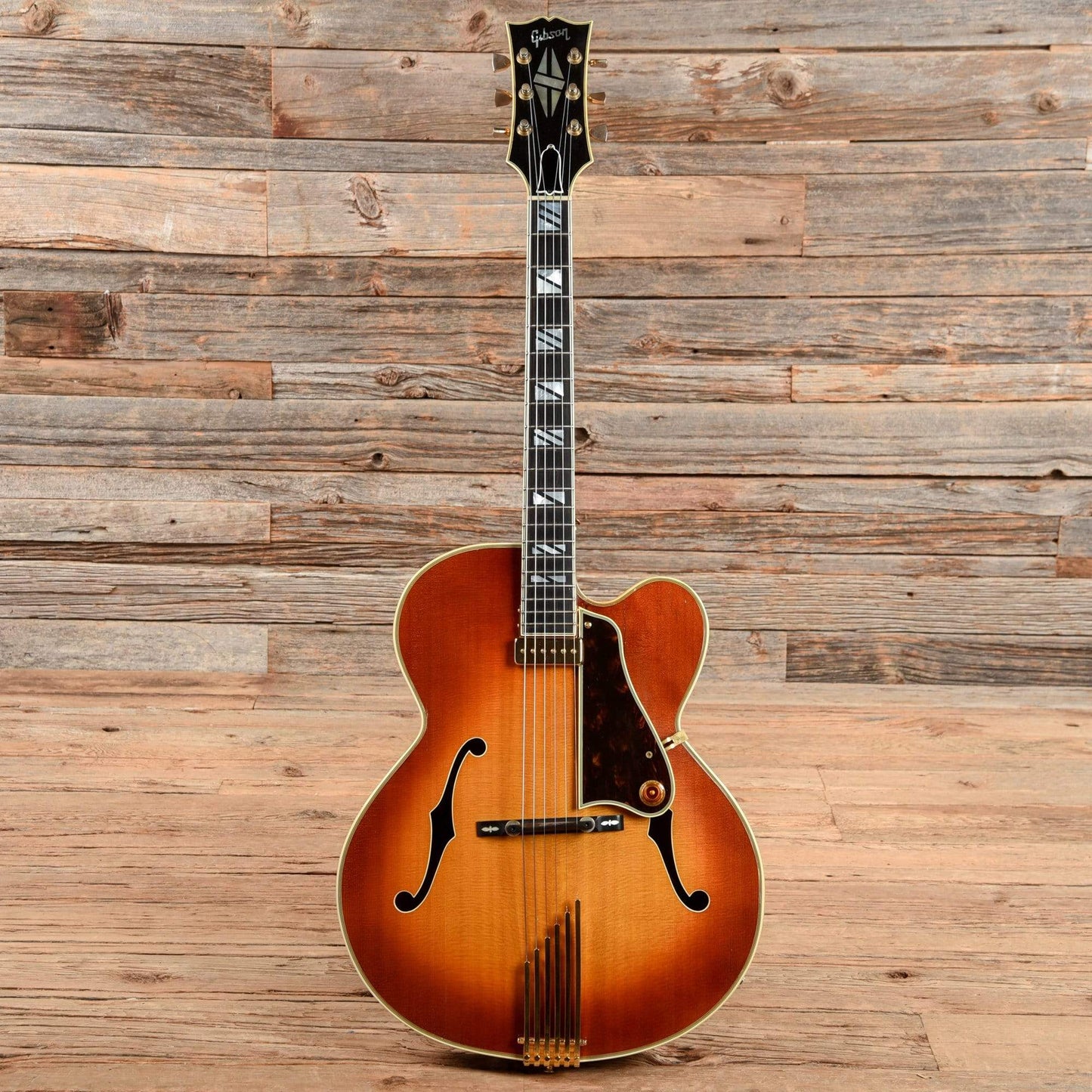 Gibson Johnny Smith Sunburst 1970s Electric Guitars / Hollow Body