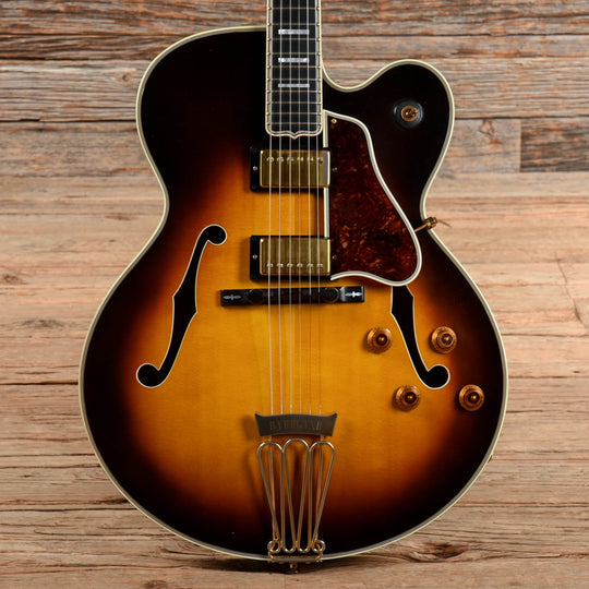 Gibson Custom Byrdland Sunburst 2013 Electric Guitars / Semi-Hollow