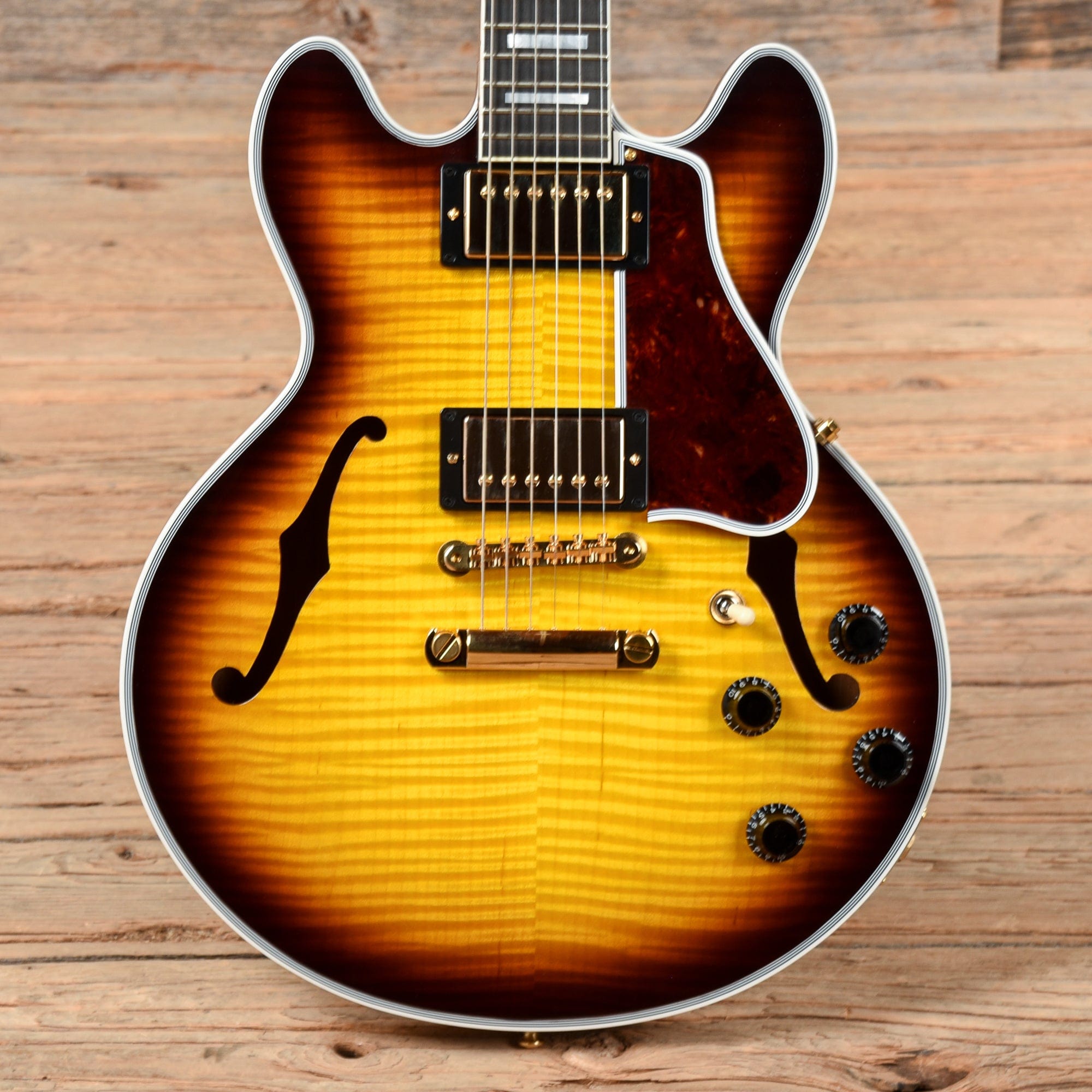 Gibson Custom CS-356 Figured Sunburst 2021 – Chicago Music Exchange