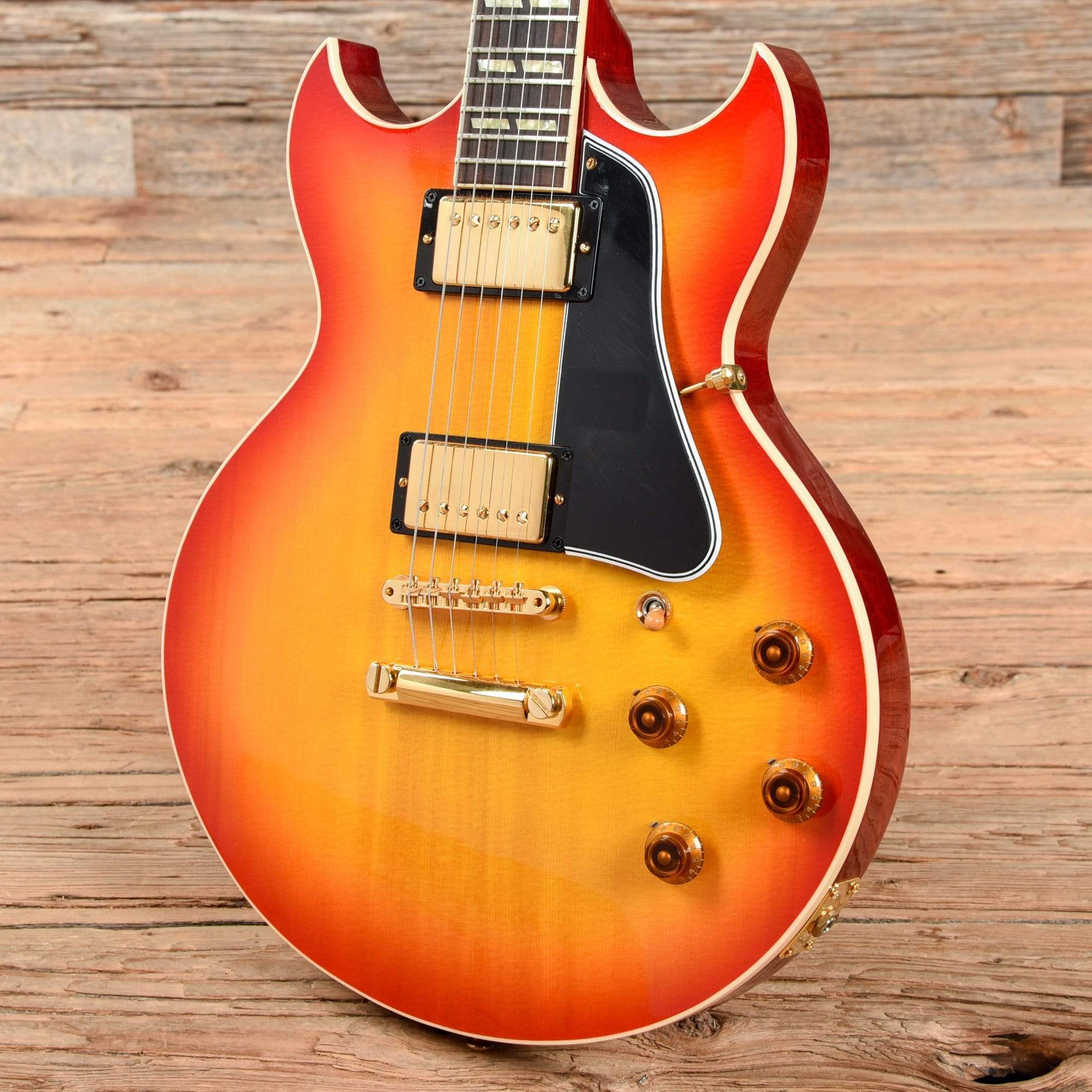 Gibson Custom Johnny A Spruce Top Sunburst 2017 Electric Guitars / Semi-Hollow