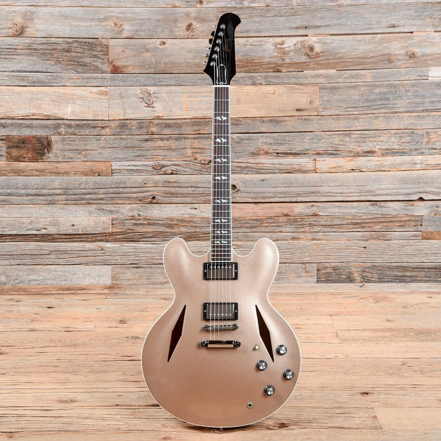 Gibson Custom Shop Dave Grohl Signature DG-335 Metallic Gold Electric Guitars / Semi-Hollow