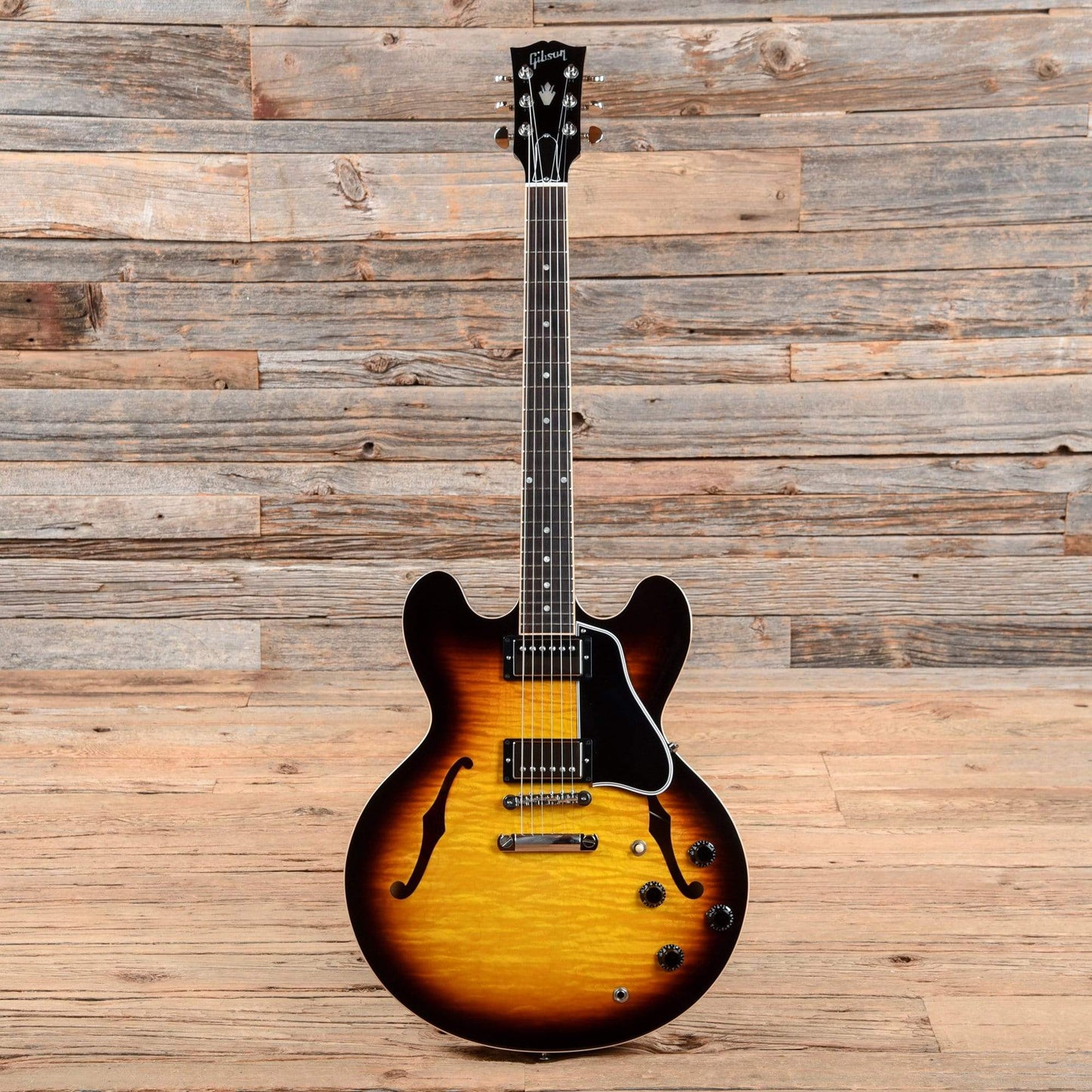 Gibson Custom Shop ES-335 Dot Sunburst 2009 Electric Guitars / Semi-Hollow