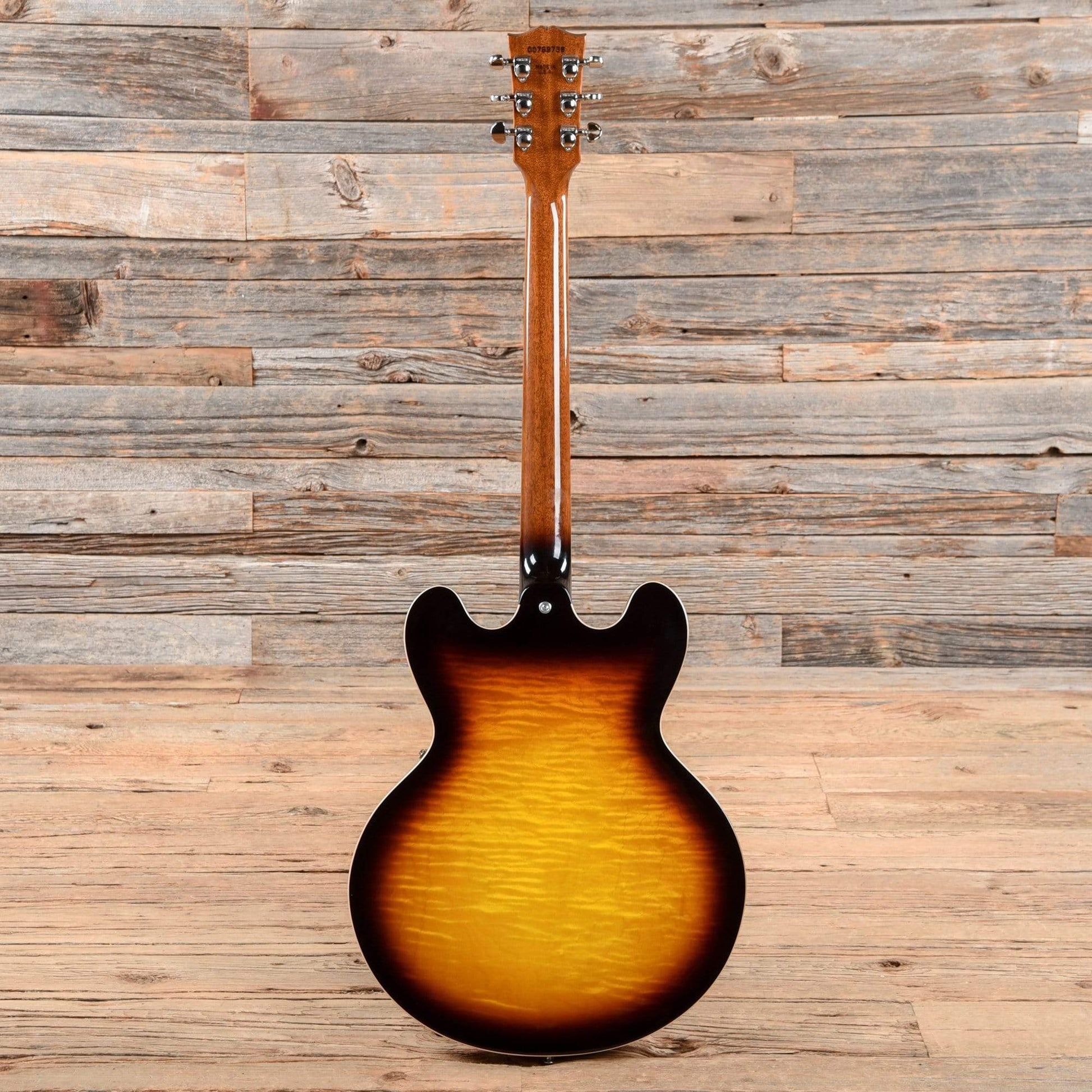 Gibson Custom Shop ES-335 Dot Sunburst 2009 Electric Guitars / Semi-Hollow