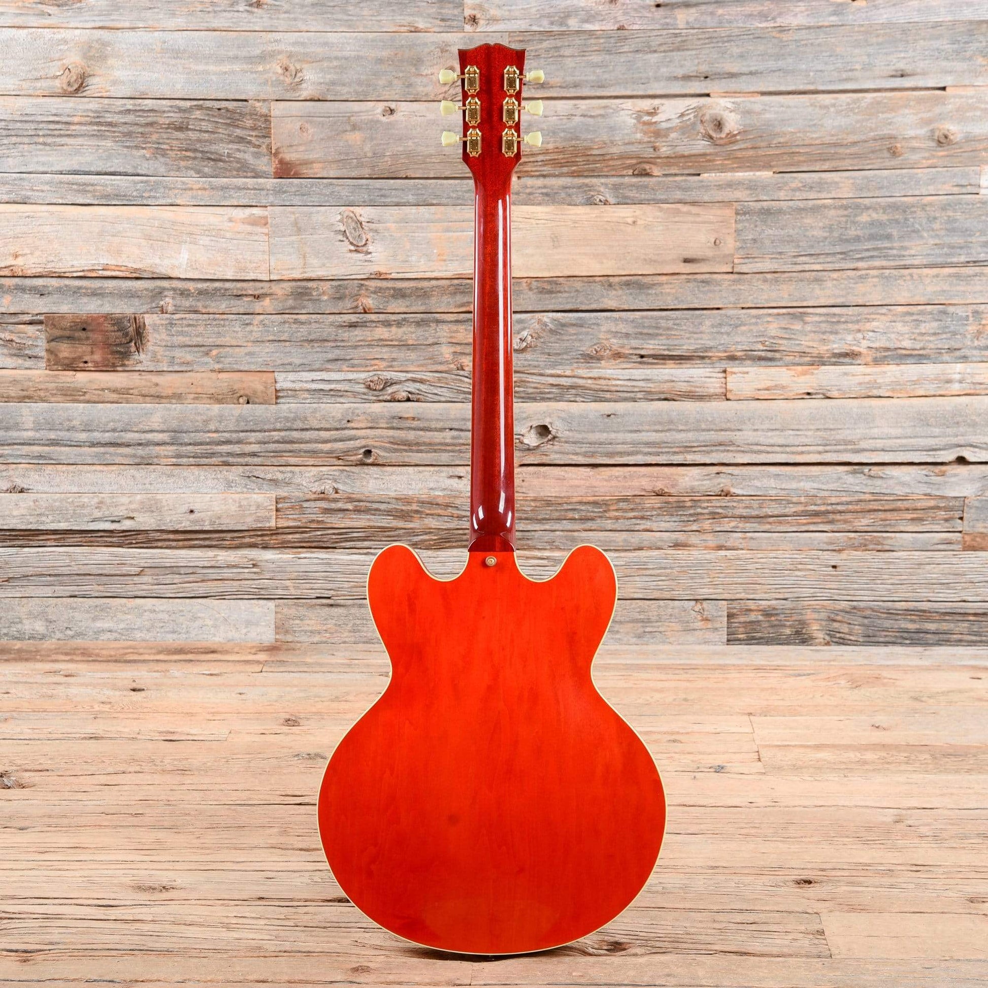 Gibson Custom Shop ES-345 Cherry 1999 Electric Guitars / Semi-Hollow