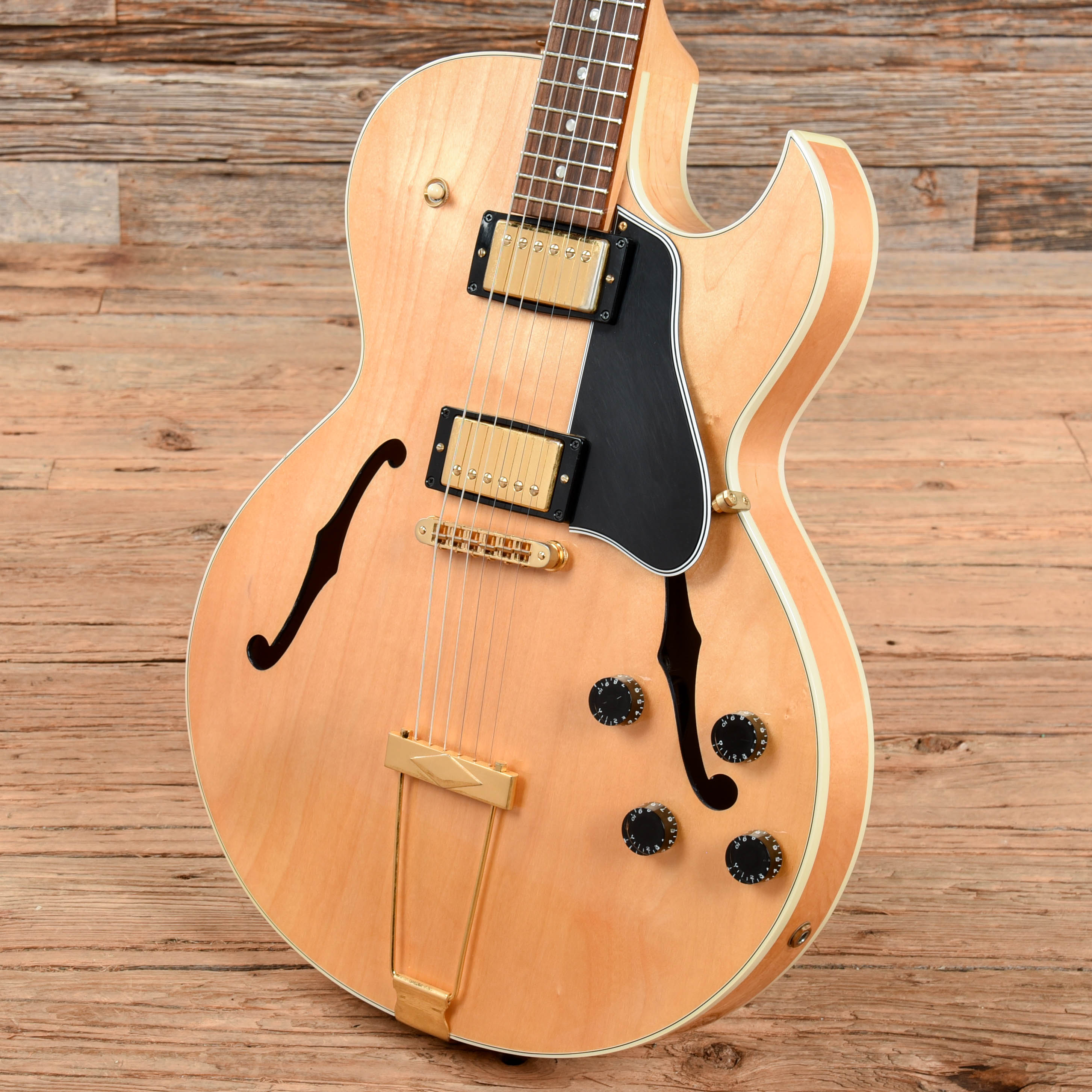 Gibson ES-135 Natural 1999 – Chicago Music Exchange