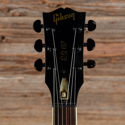 Gibson Es-137 Blue Burst 2007 Electric Guitars / Semi-Hollow