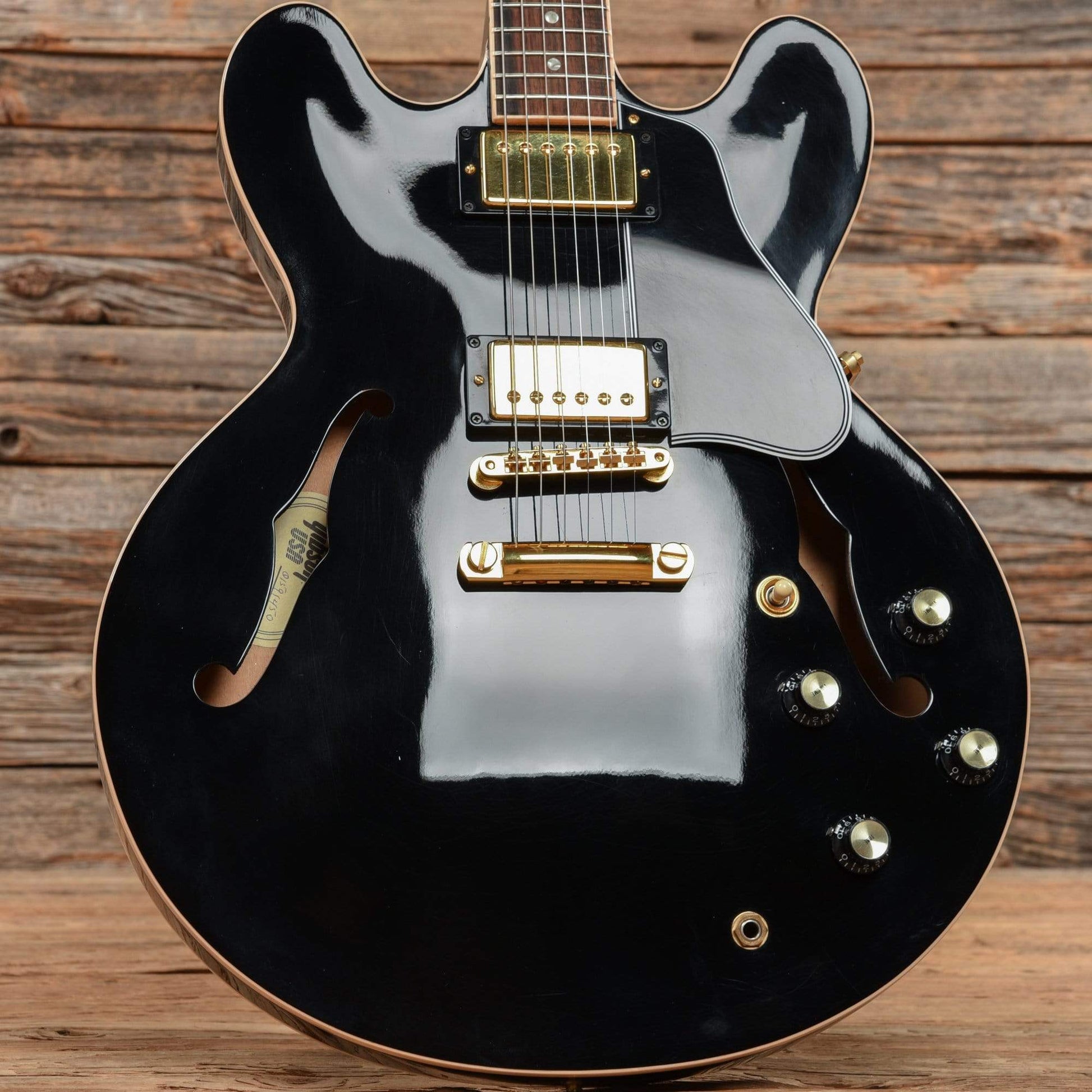Gibson ES-335 Dot Ebony 2001 Electric Guitars / Semi-Hollow