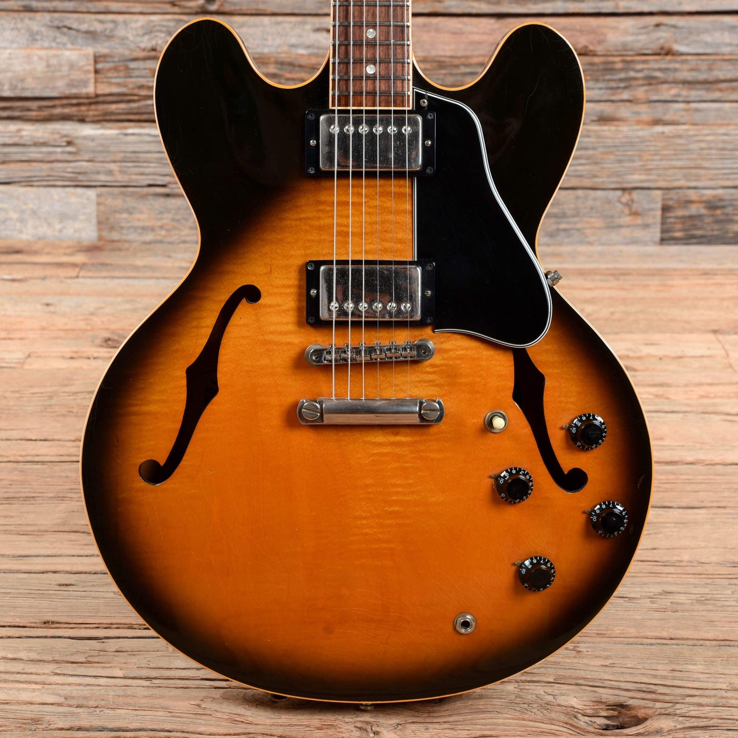 Gibson ES-335 Dot Sunburst 1995 Electric Guitars / Semi-Hollow