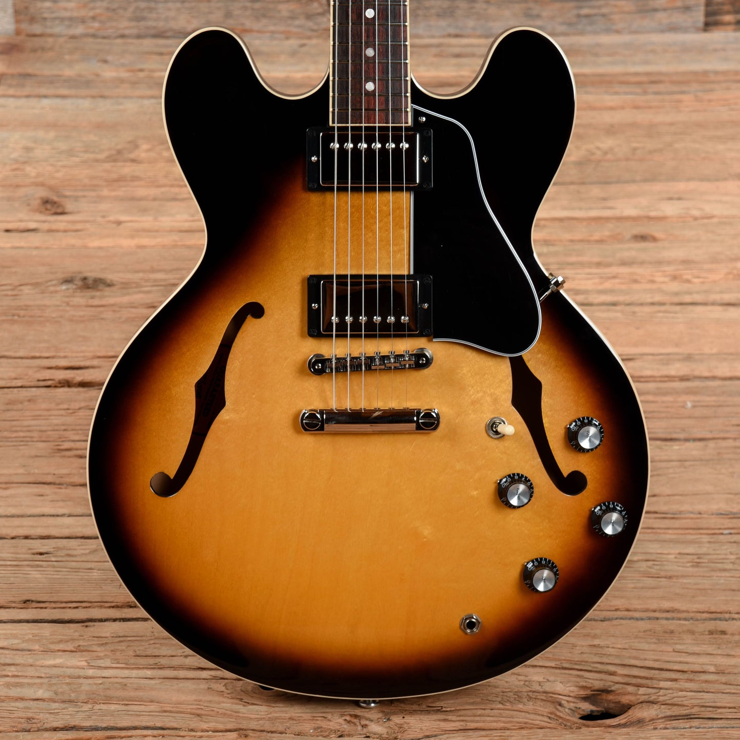 Gibson ES-335 Dot Sunburst 2021 Electric Guitars / Semi-Hollow