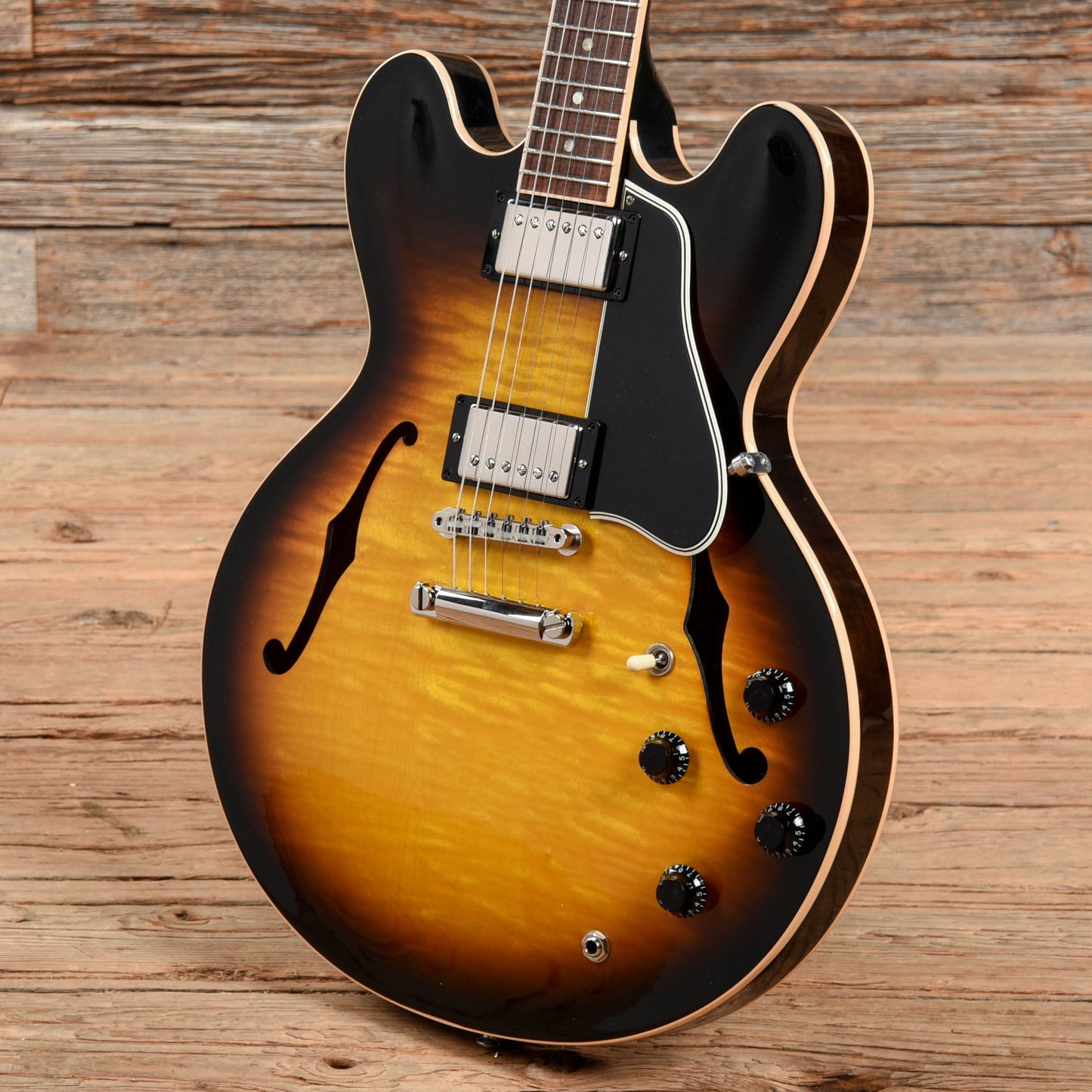 Gibson ES-335 Dot Vintage Burst 2008 Electric Guitars / Semi-Hollow