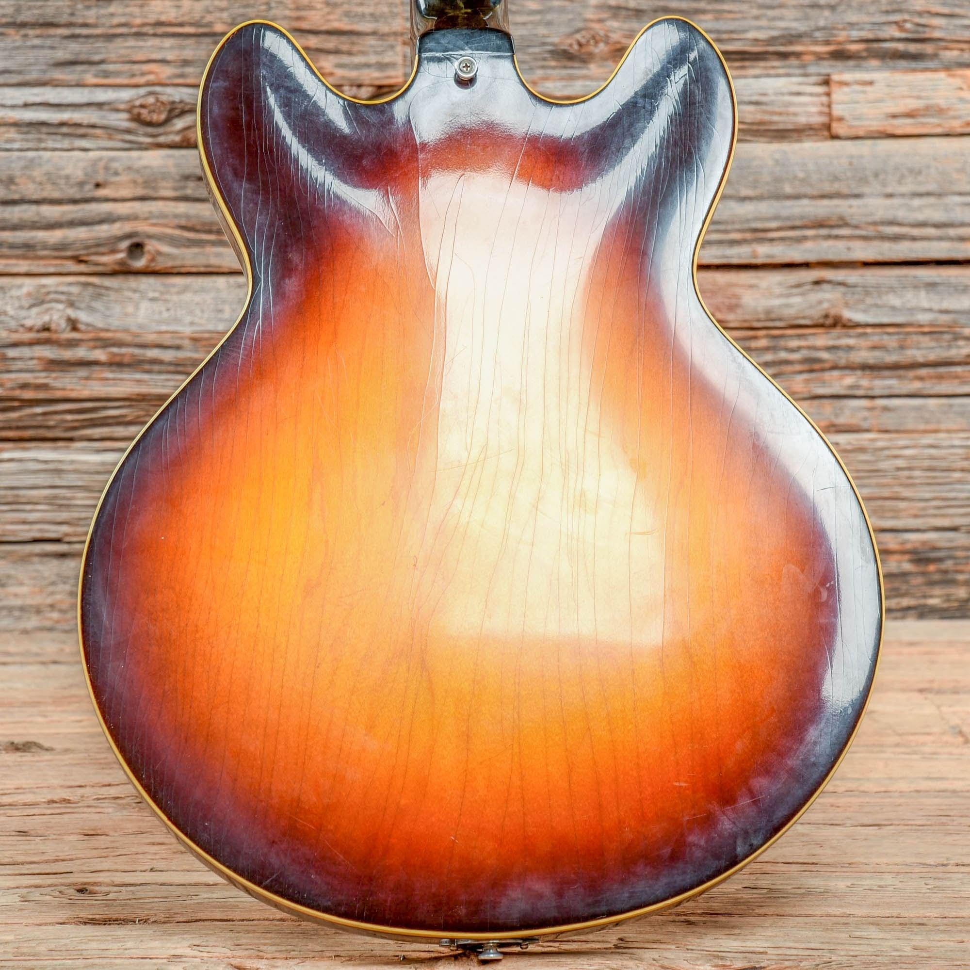 Gibson ES-335 Sunburst 1966 Electric Guitars / Semi-Hollow