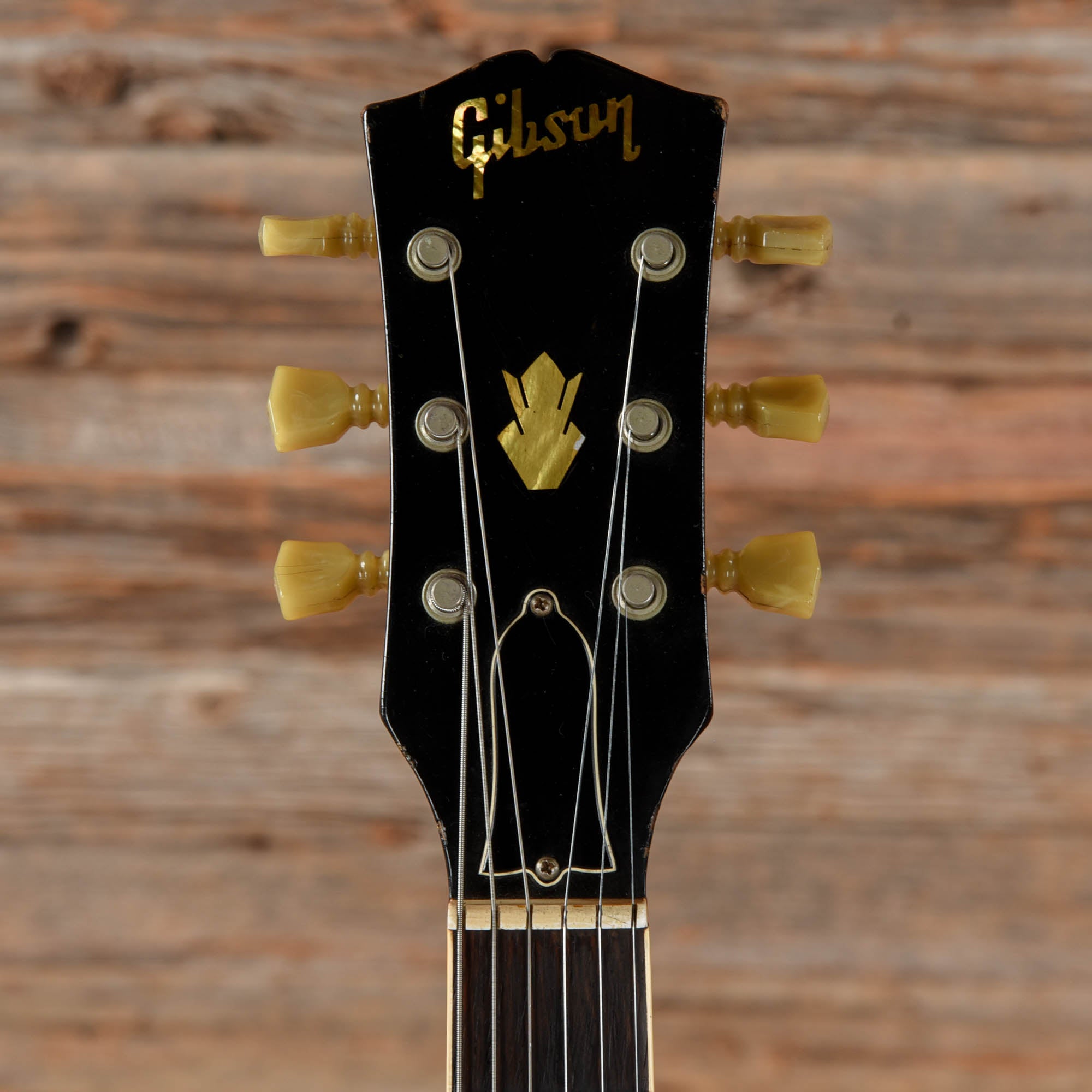 Gibson ES-335 Sunburst 1968 Electric Guitars / Semi-Hollow