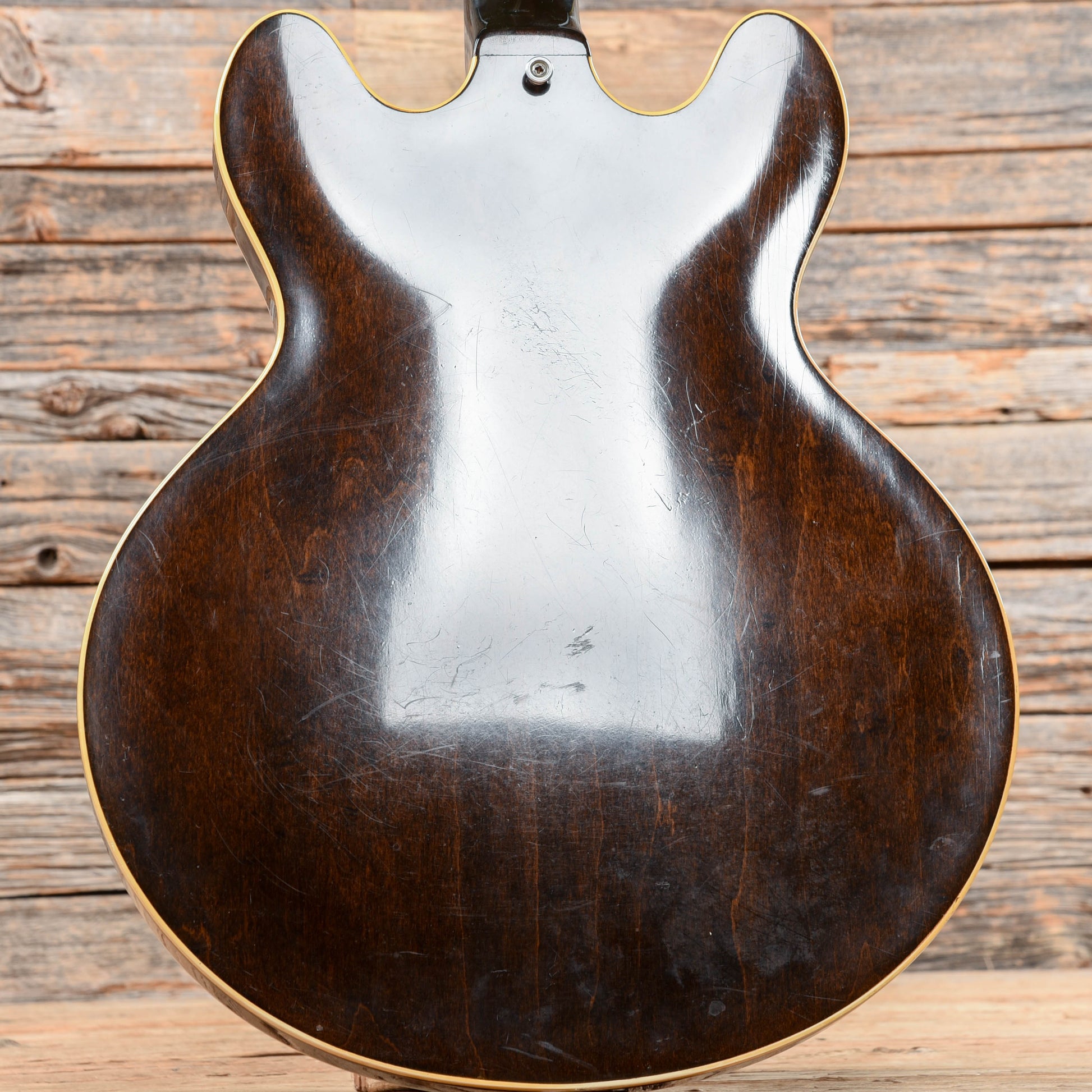 Gibson ES-335 Walnut 1972 Electric Guitars / Semi-Hollow