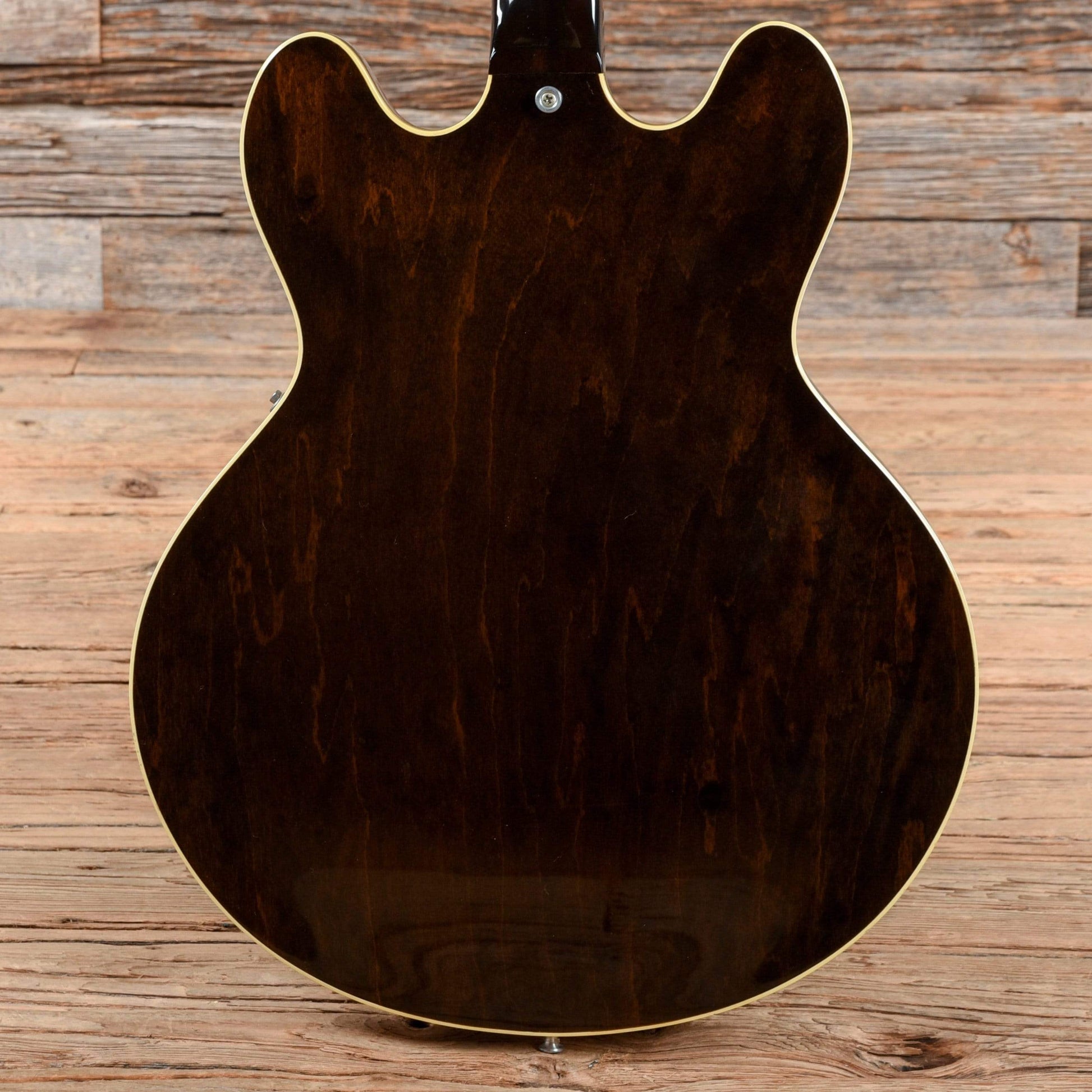 Gibson ES-335 Walnut 1972 Electric Guitars / Semi-Hollow