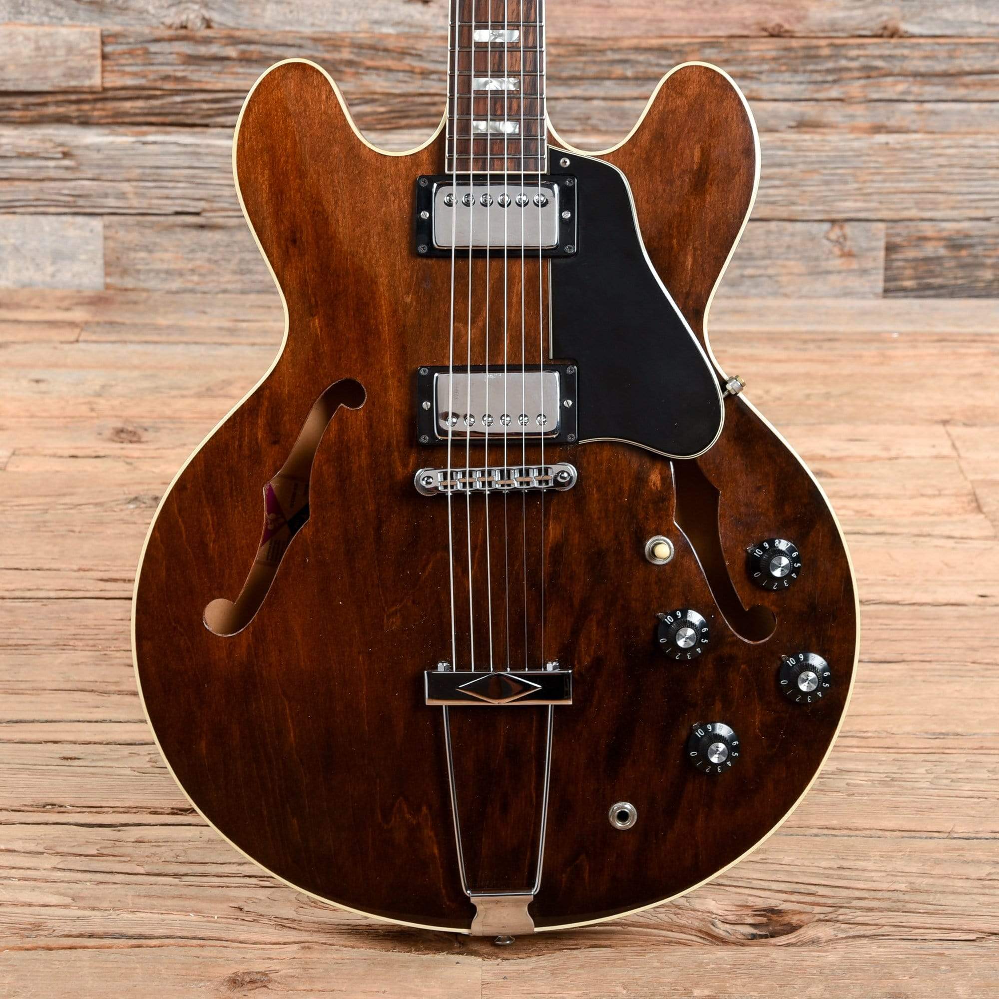 Gibson ES-335TD Walnut 1974 – Chicago Music Exchange