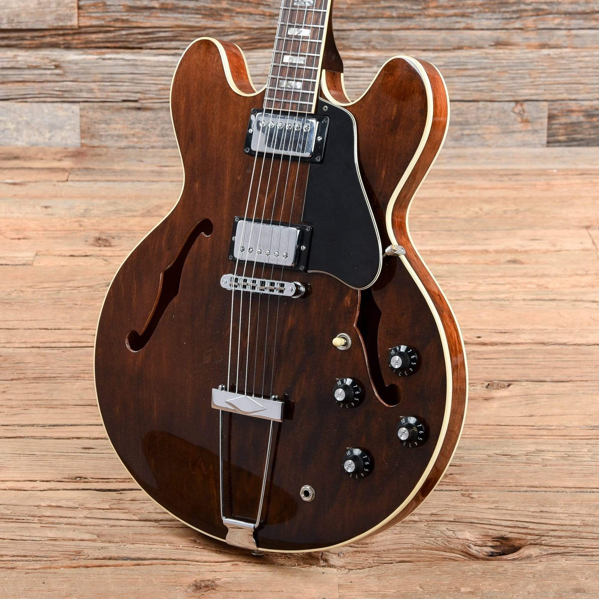 Gibson ES-335TD Walnut 1974 Electric Guitars / Semi-Hollow