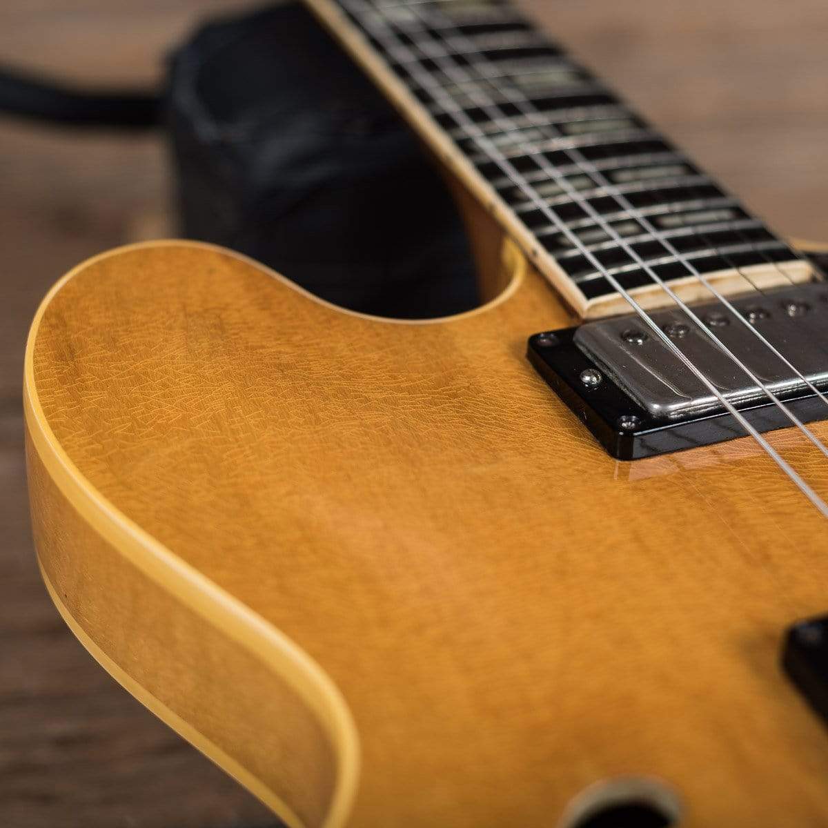 Gibson ES-335TDN with Custom Factory Split Parallelogram Inlays and Bigsby Natural 1960 Electric Guitars / Semi-Hollow