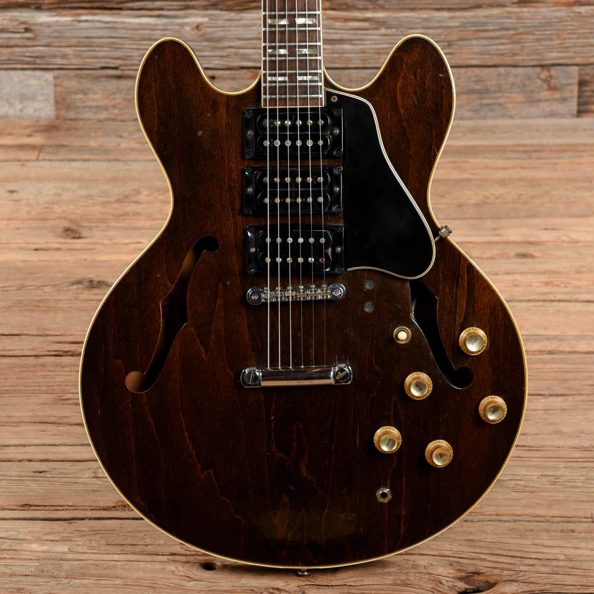 Gibson ES-345 Walnut 1970s Electric Guitars / Semi-Hollow