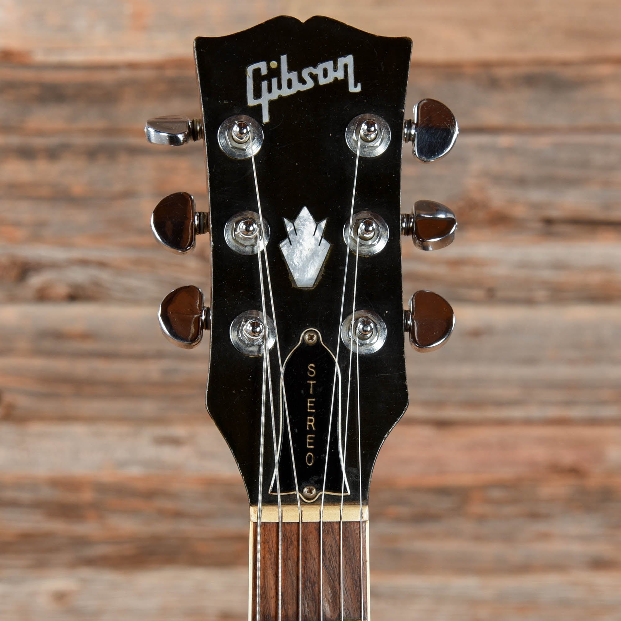 Gibson ES-345 Walnut 1970s Electric Guitars / Semi-Hollow