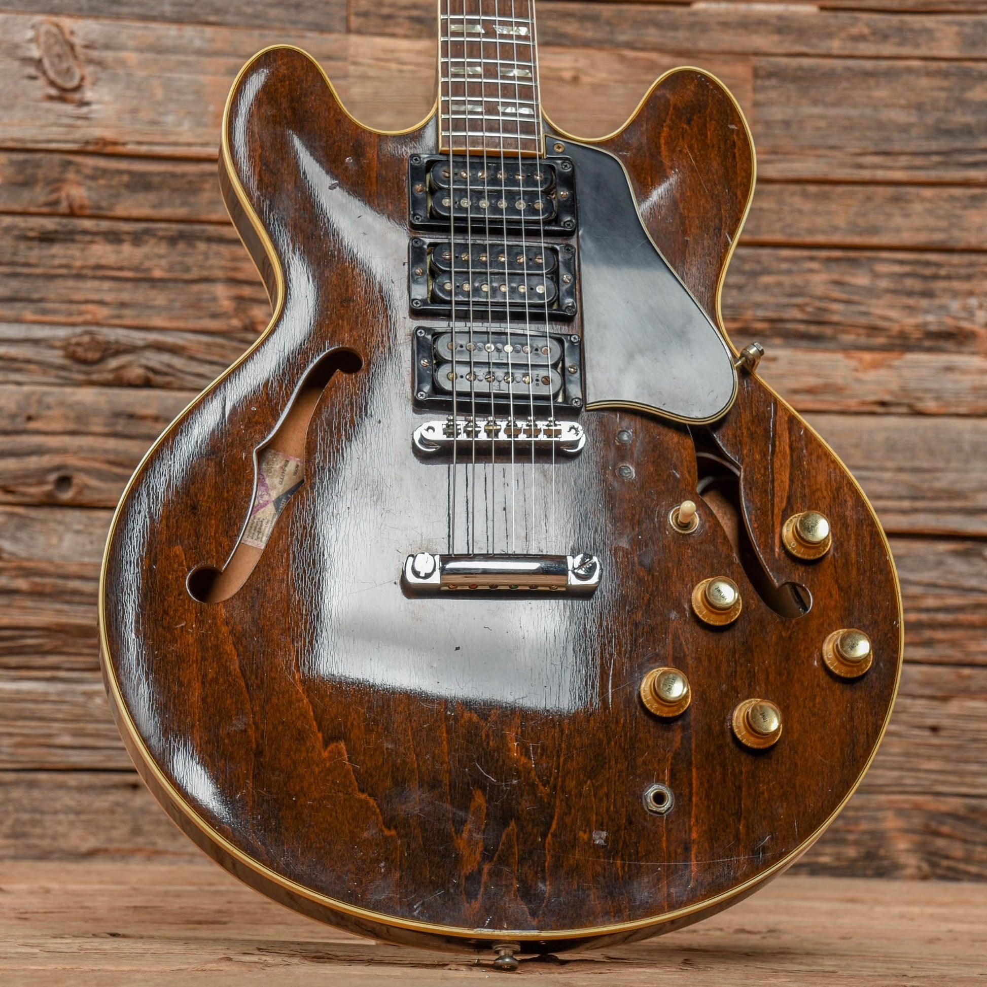 Gibson ES-345 Walnut 1970s Electric Guitars / Semi-Hollow