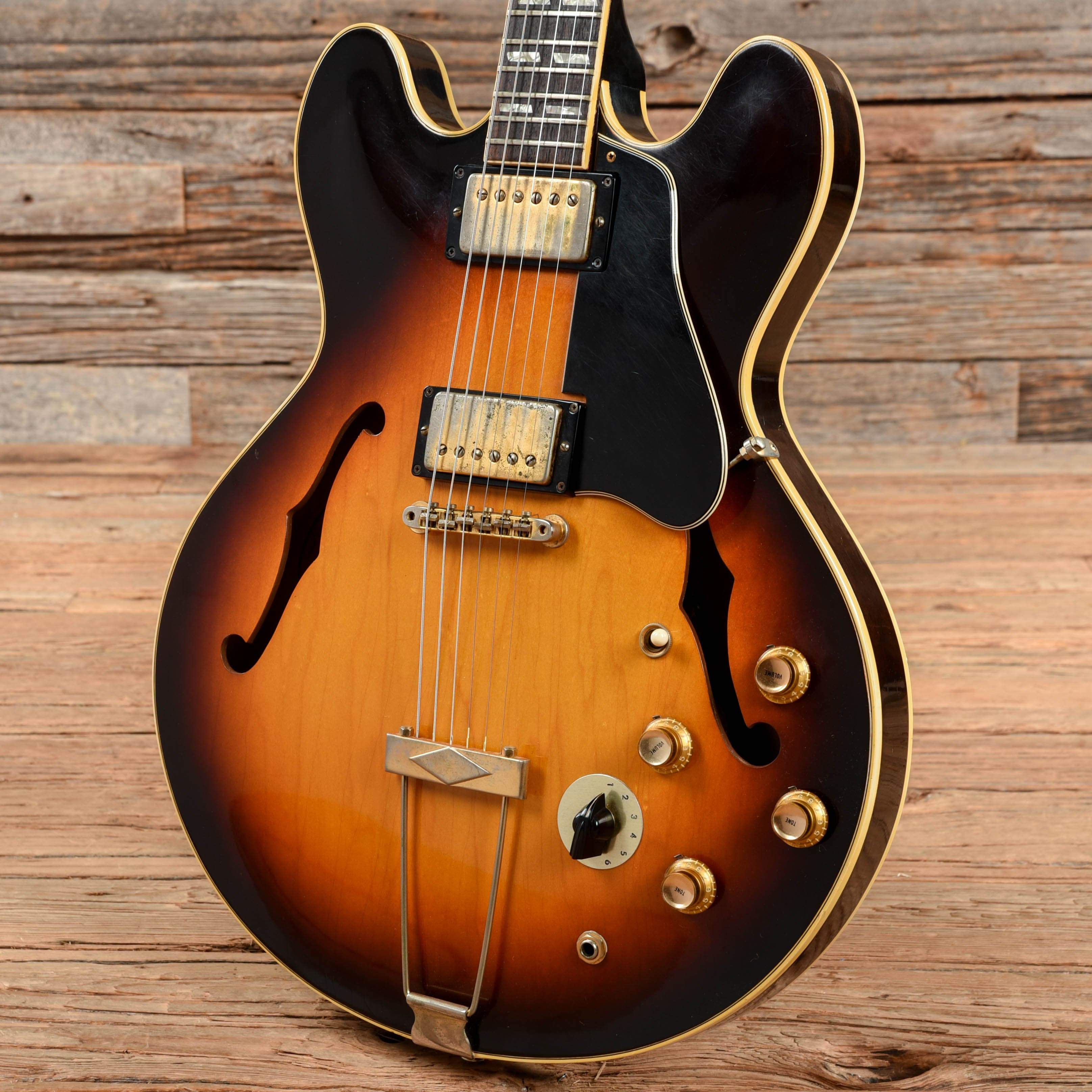 Gibson ES-345TD Sunburst 1968 Electric Guitars / Semi-Hollow